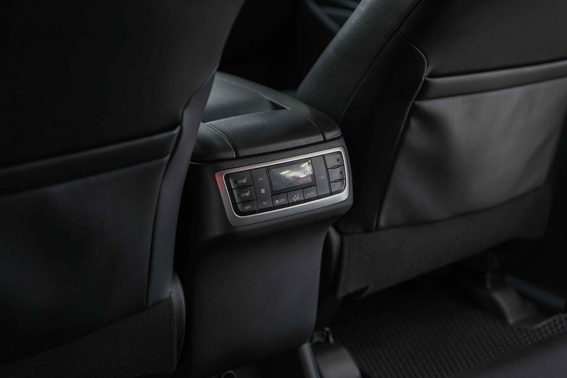 Toyota Highlander 2014, серый, ДЦ Орехово