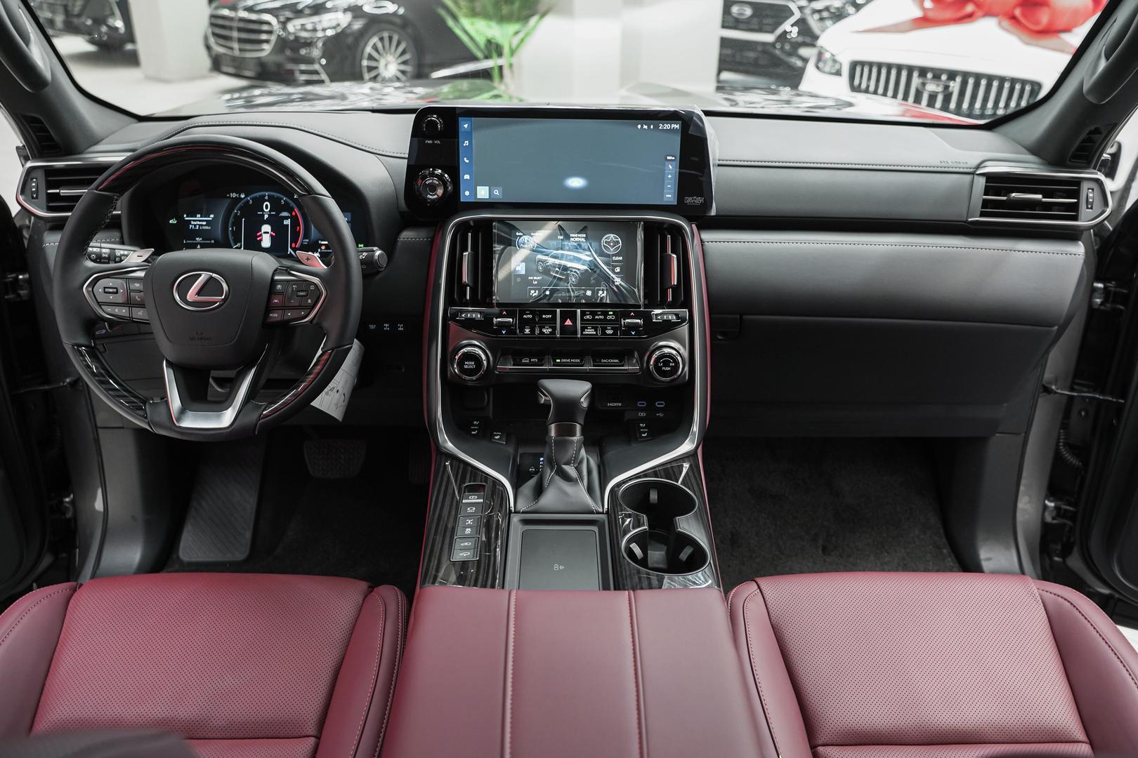 Lexus LX 2025, серый, ДЦ Орехово