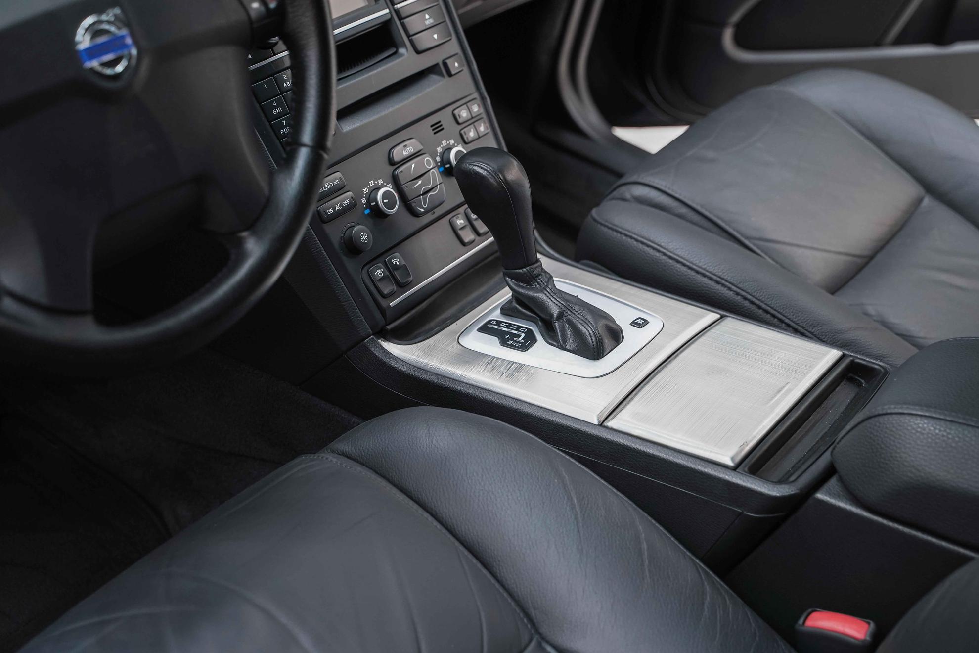 Volvo XC90 2011, синий, ДЦ Орехово