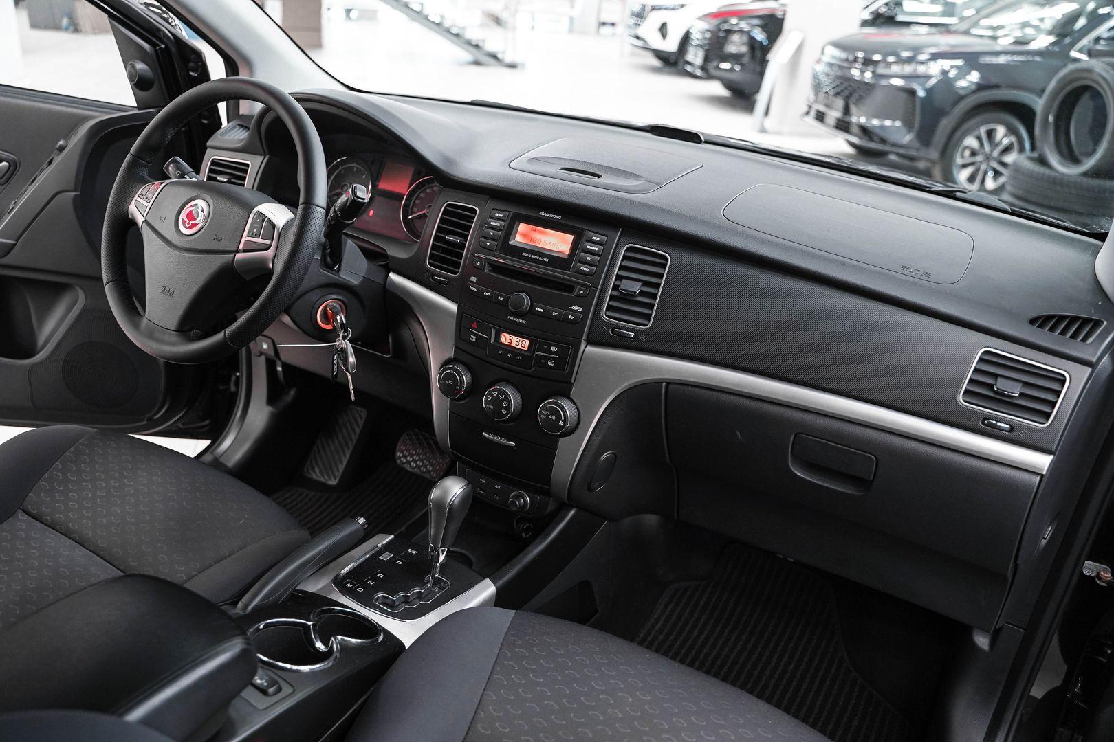 SsangYong Actyon 2011, черный, ДЦ Орехово