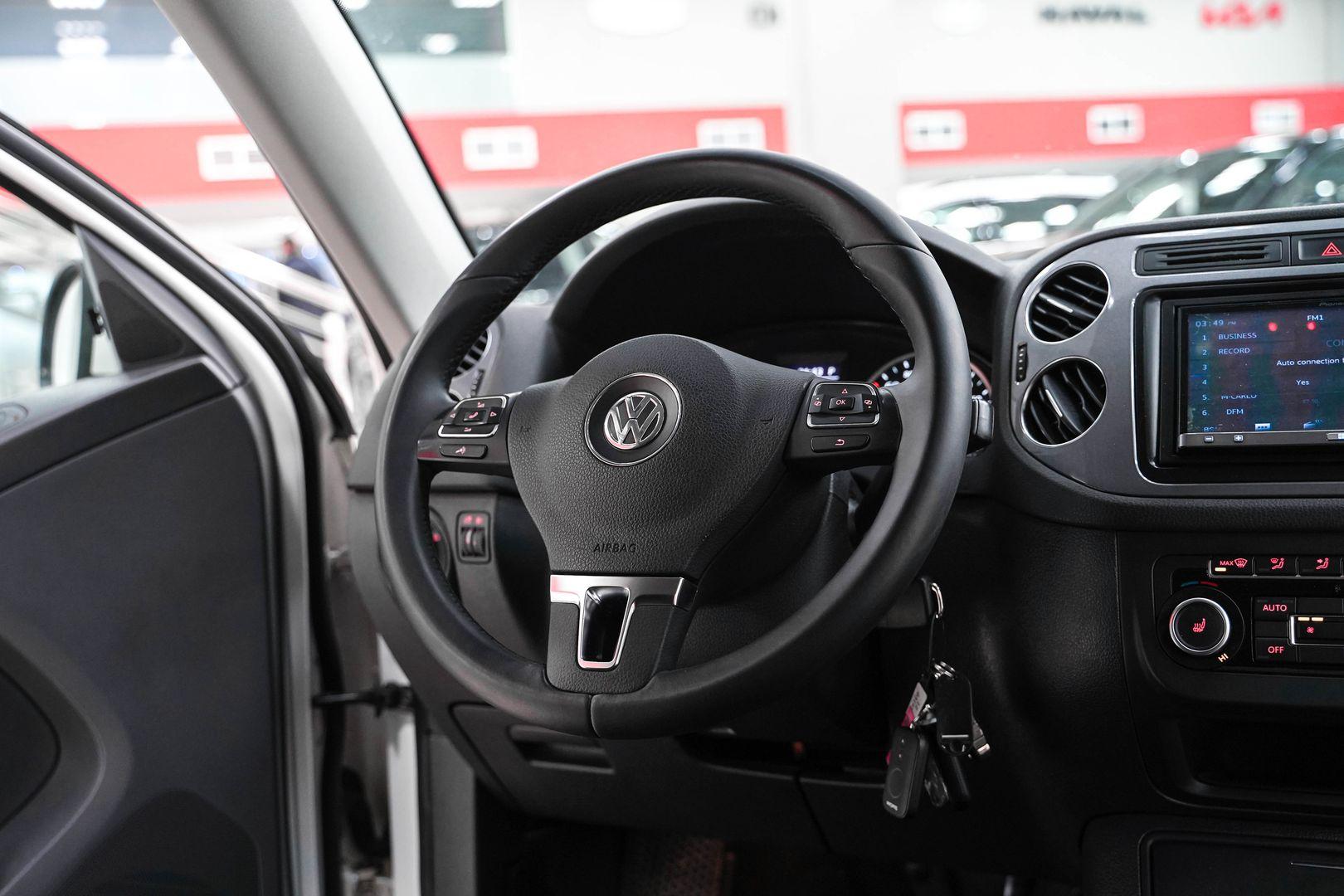 Volkswagen Tiguan 2013, белый, ДЦ Орехово