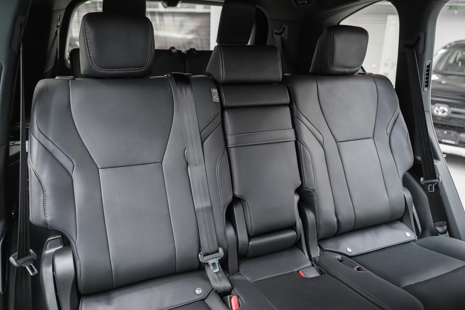 Lexus LX 2025, черный, ДЦ Орехово