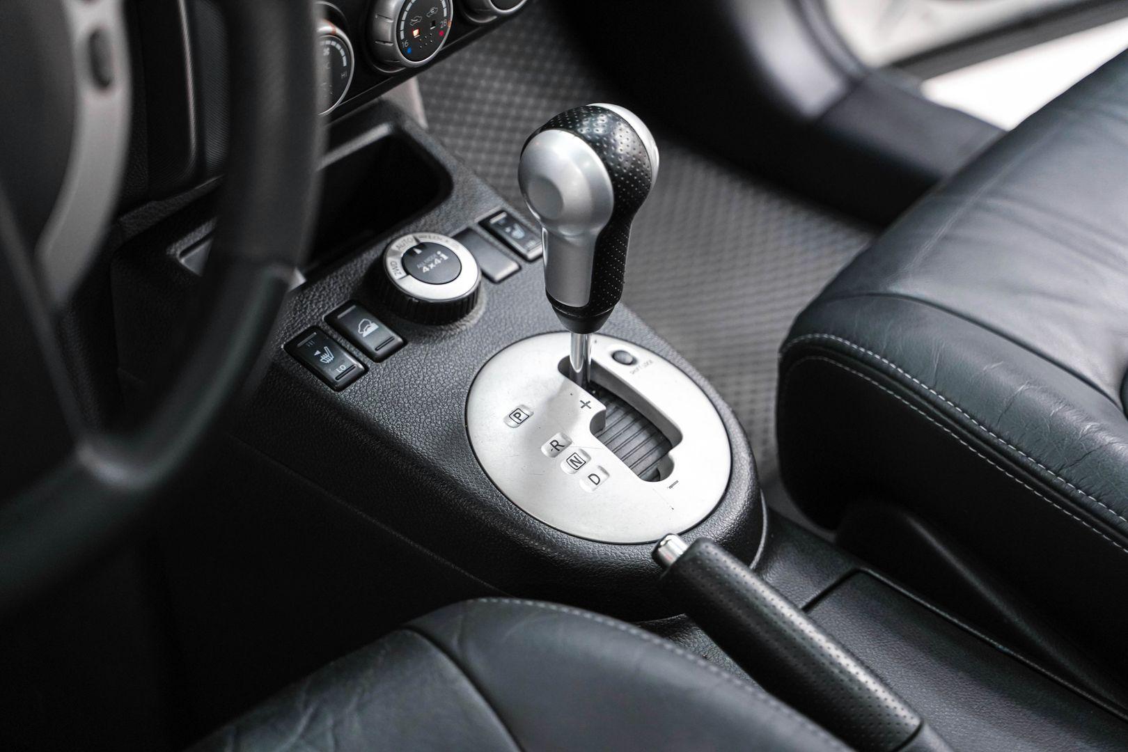 Nissan X-Trail 2010, серебряный, ДЦ Орехово