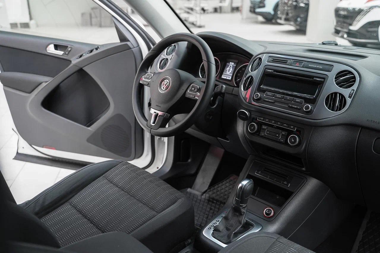 Volkswagen Tiguan 2012, белый, ДЦ Орехово