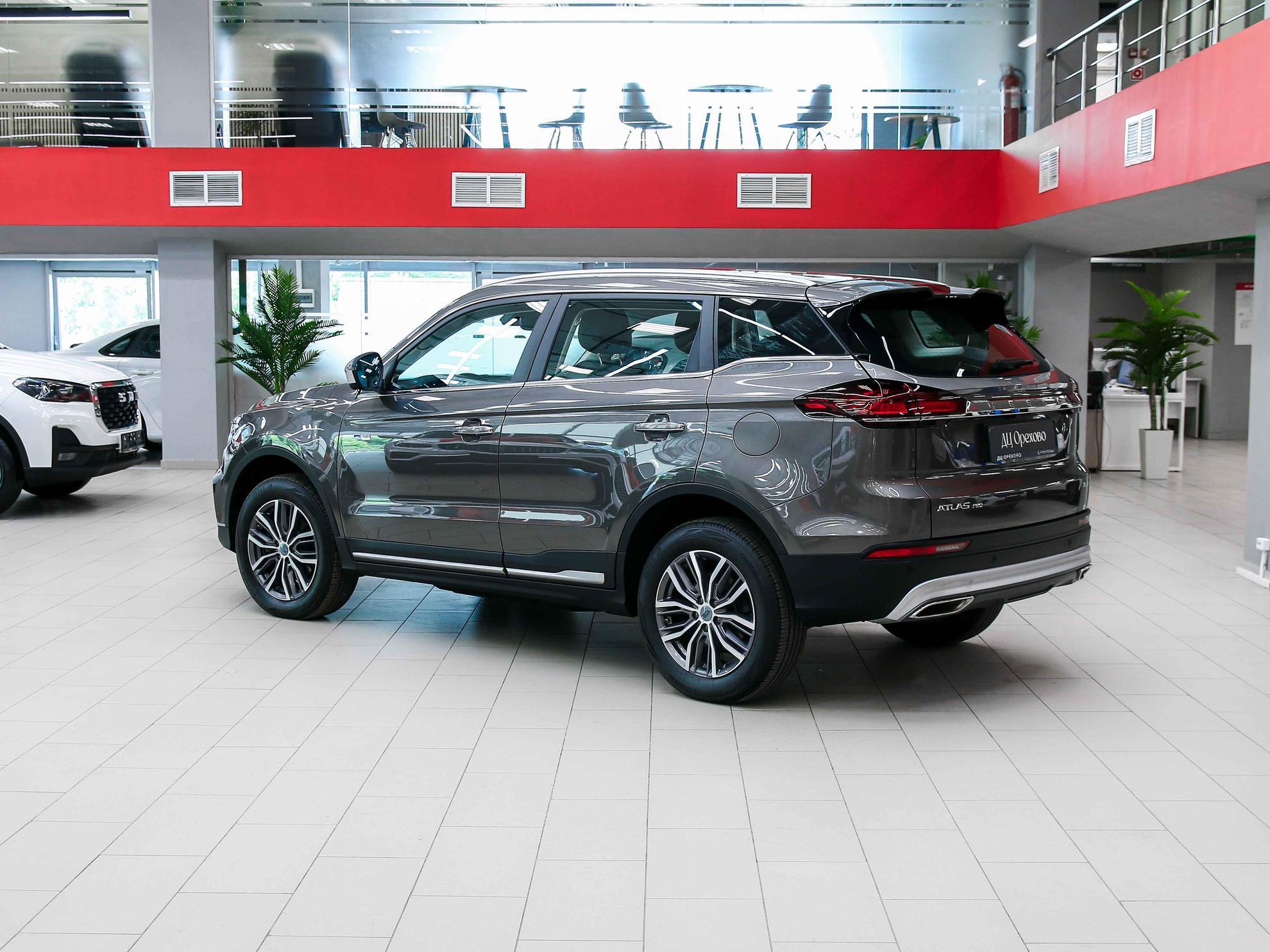 Geely Atlas Pro 2023, серый, ДЦ Орехово