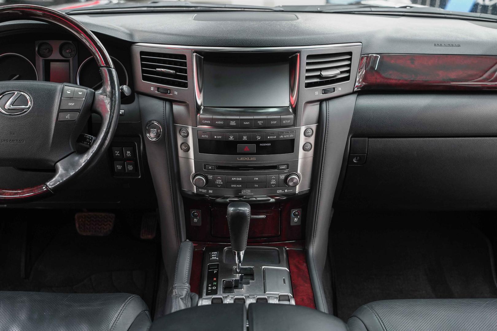 Lexus LX 2011, черный, ДЦ Орехово