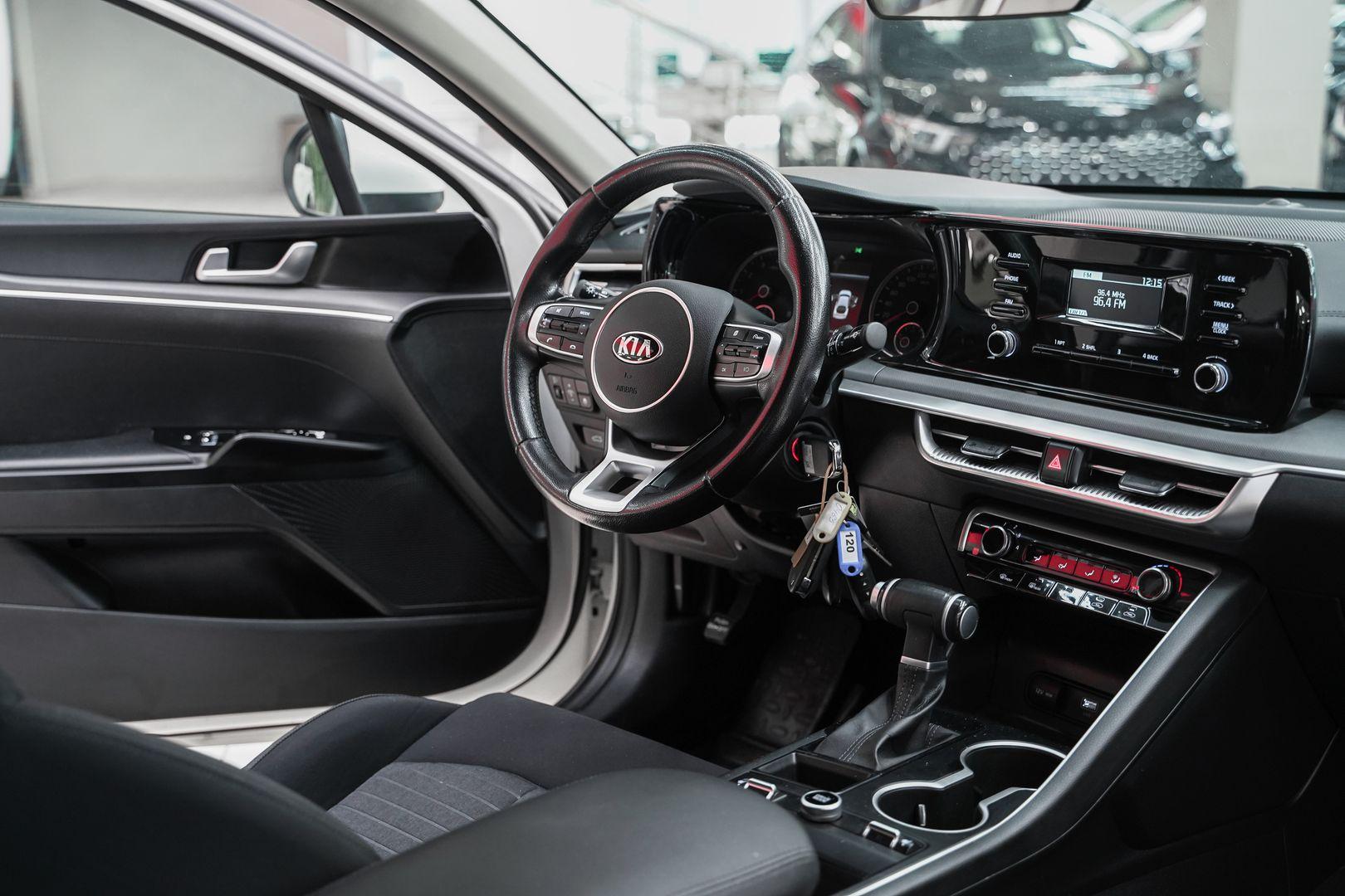 Kia K5 2020, белый, ДЦ Орехово