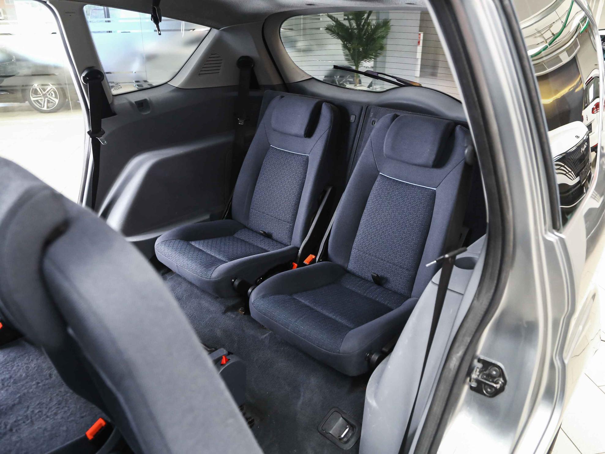 Ford S-MAX 2007, серый, ДЦ Орехово