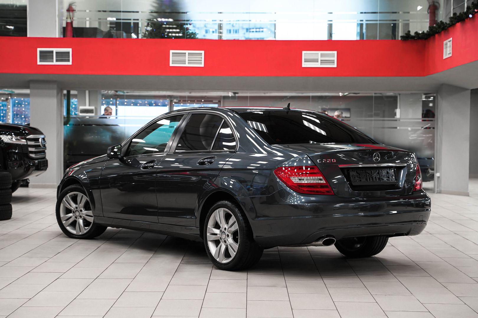 Mercedes-Benz C-Класс 2013, серый, ДЦ Орехово