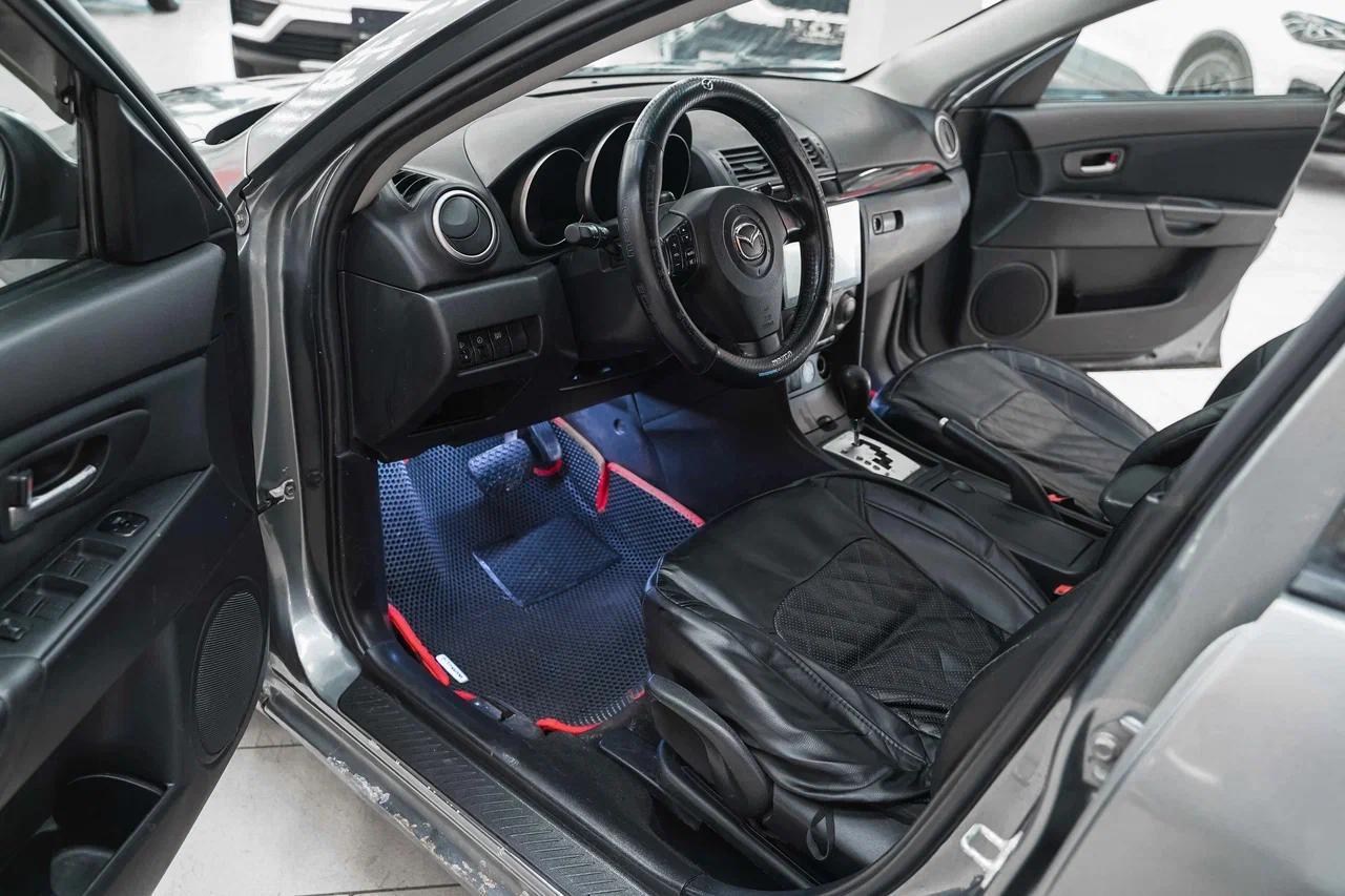 Mazda 3 2006, серый, ДЦ Орехово