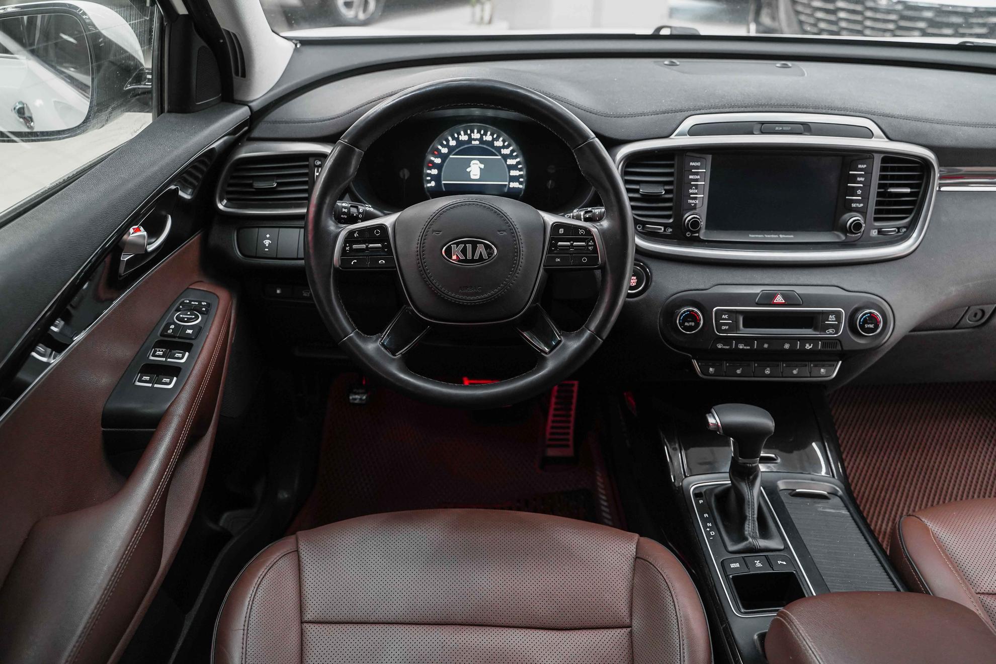 Kia Sorento 2018, белый, ДЦ Орехово