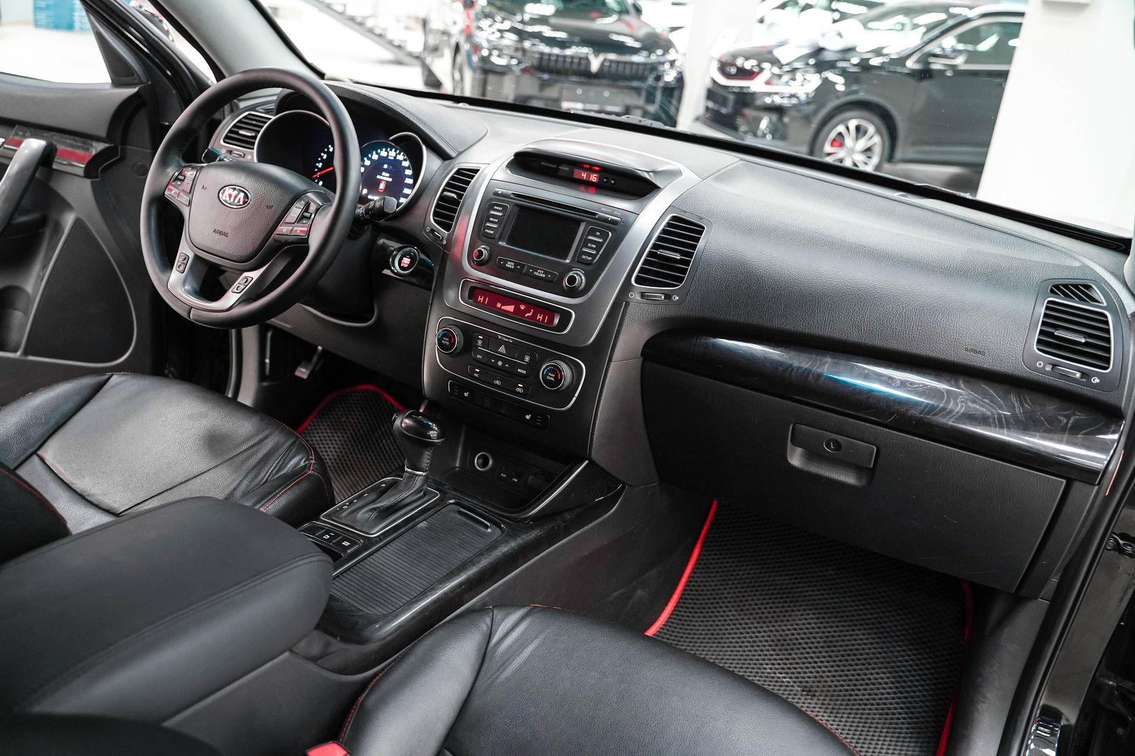 Kia Sorento 2013, черный, ДЦ Орехово