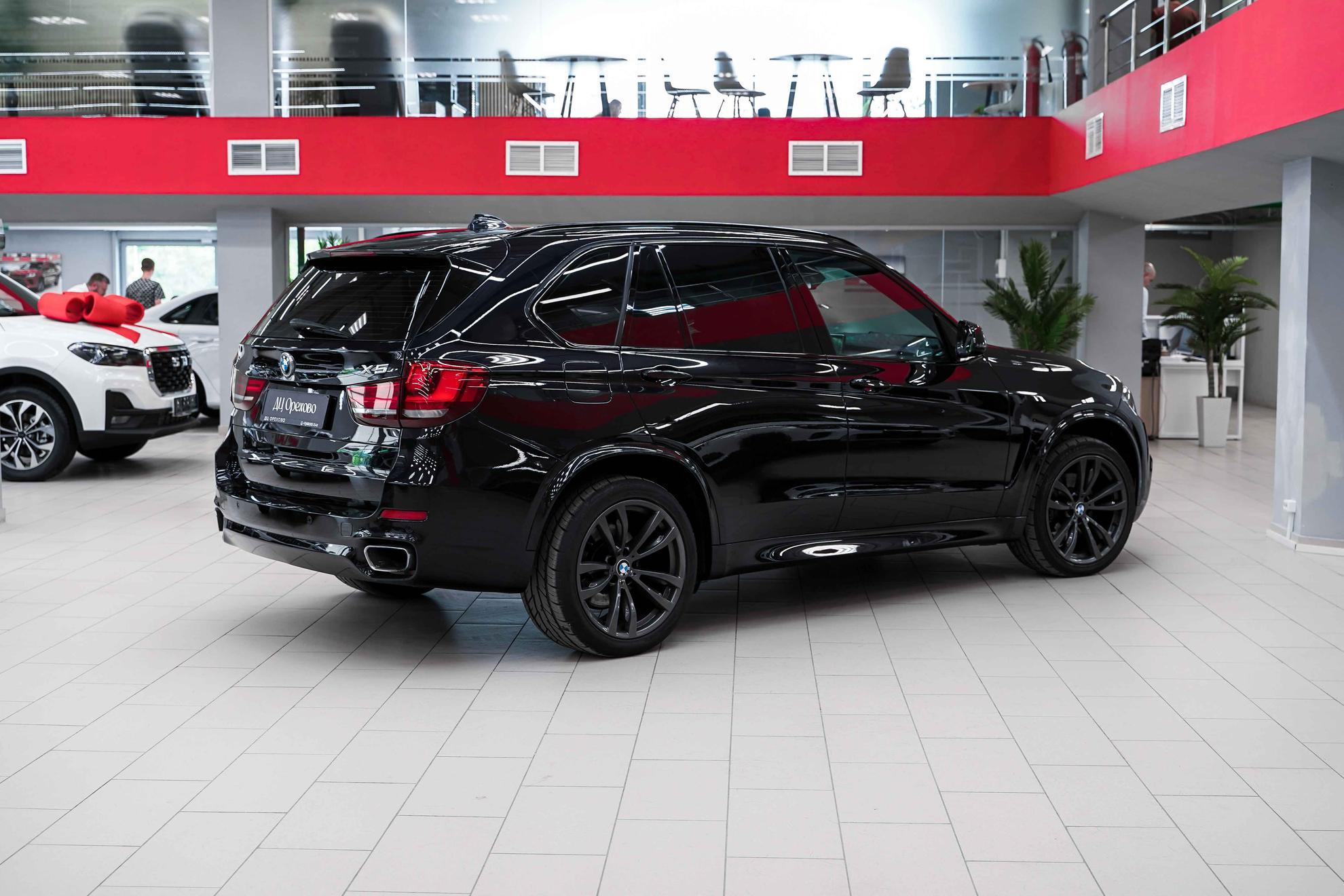 BMW X5 2016, черный, ДЦ Орехово