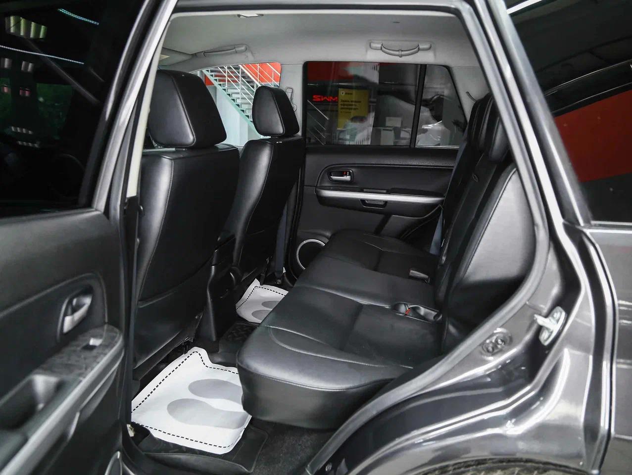 Suzuki Grand Vitara 2013, серый, ДЦ Орехово