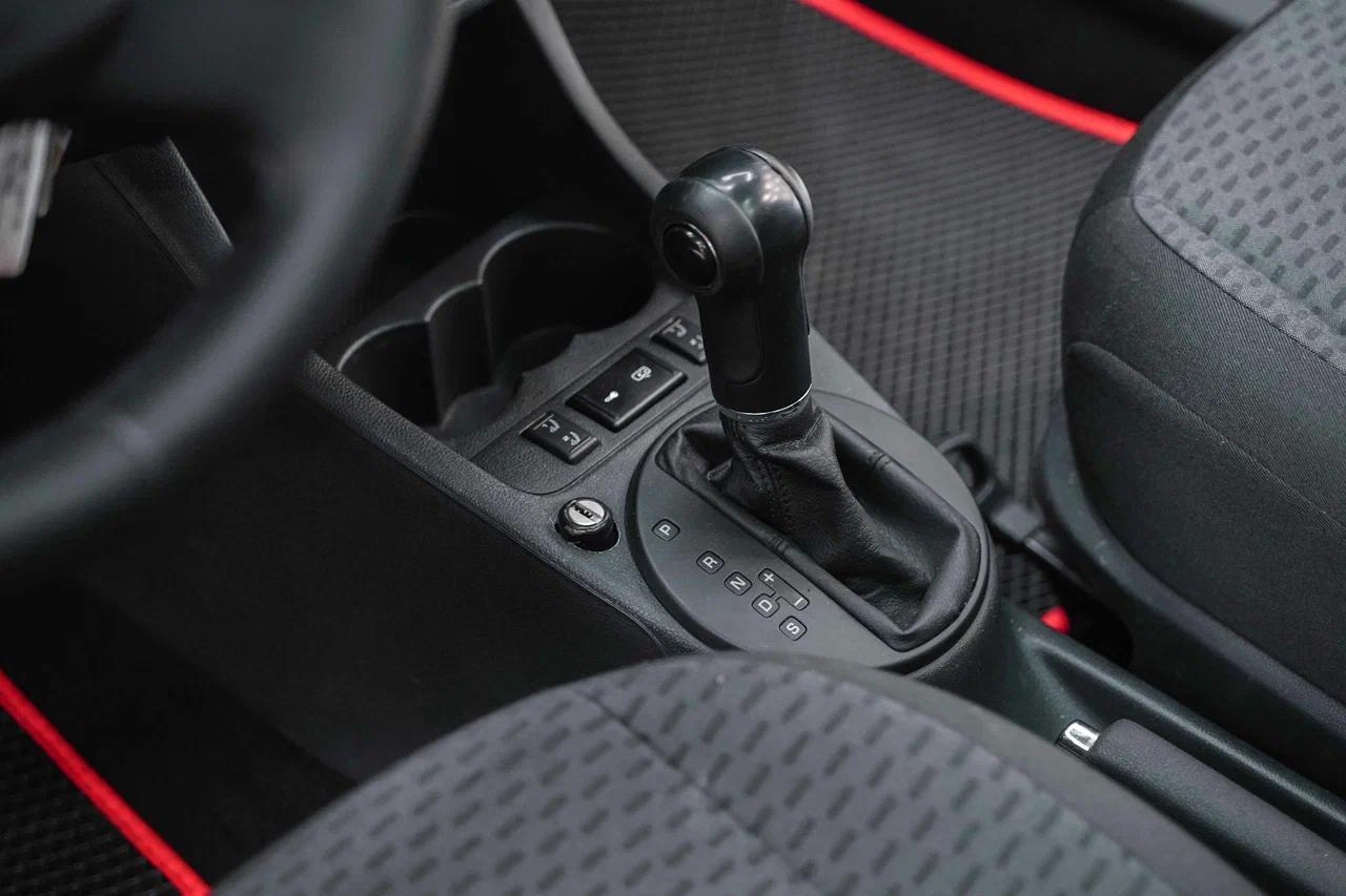 Skoda Roomster 2012, пурпурный, ДЦ Орехово