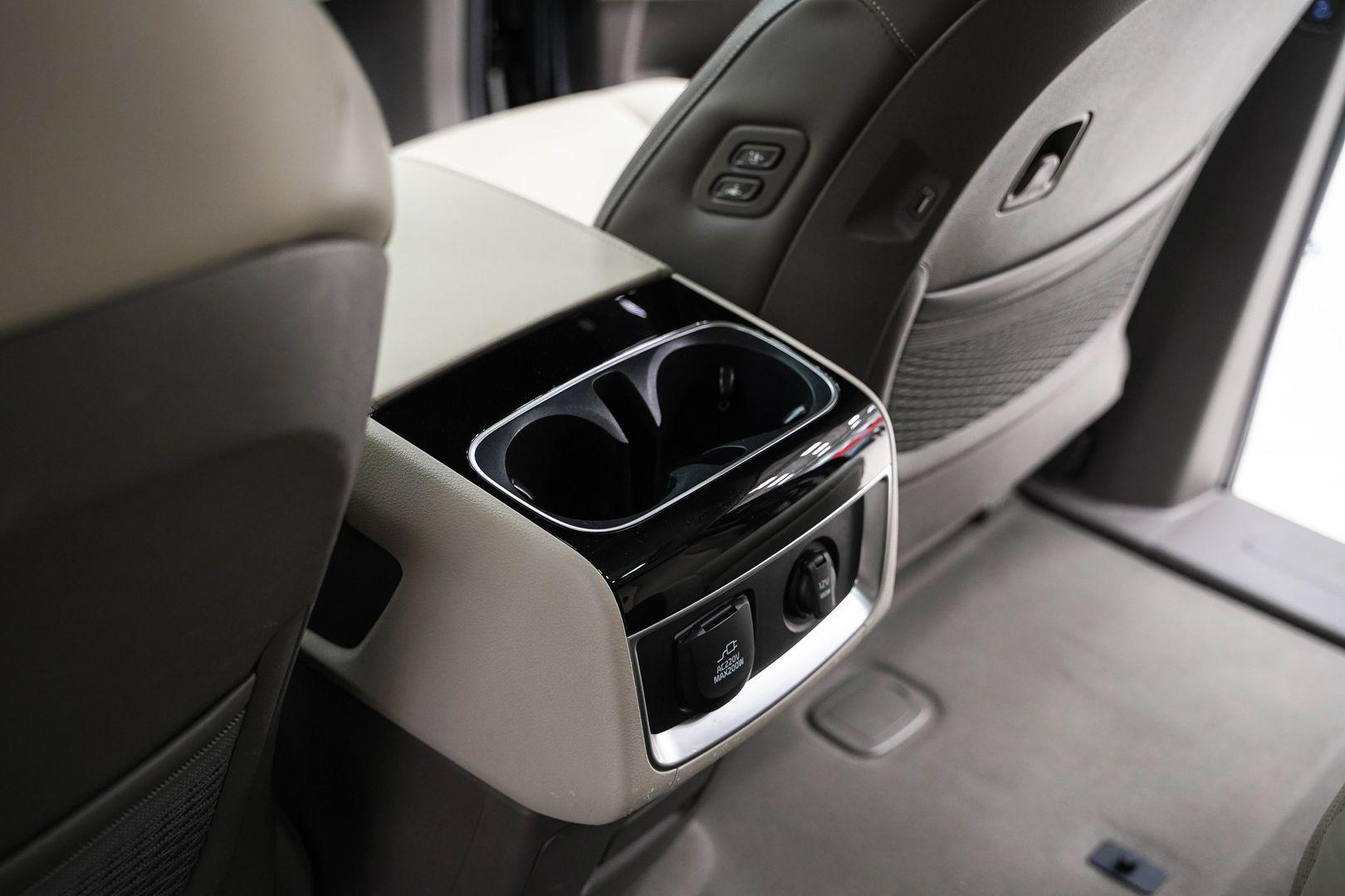 Kia Carnival 2020, серый, ДЦ Орехово
