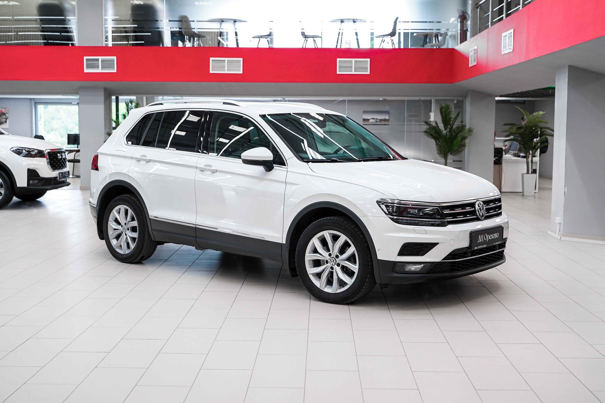 Volkswagen Tiguan 2017, белый, ДЦ Орехово