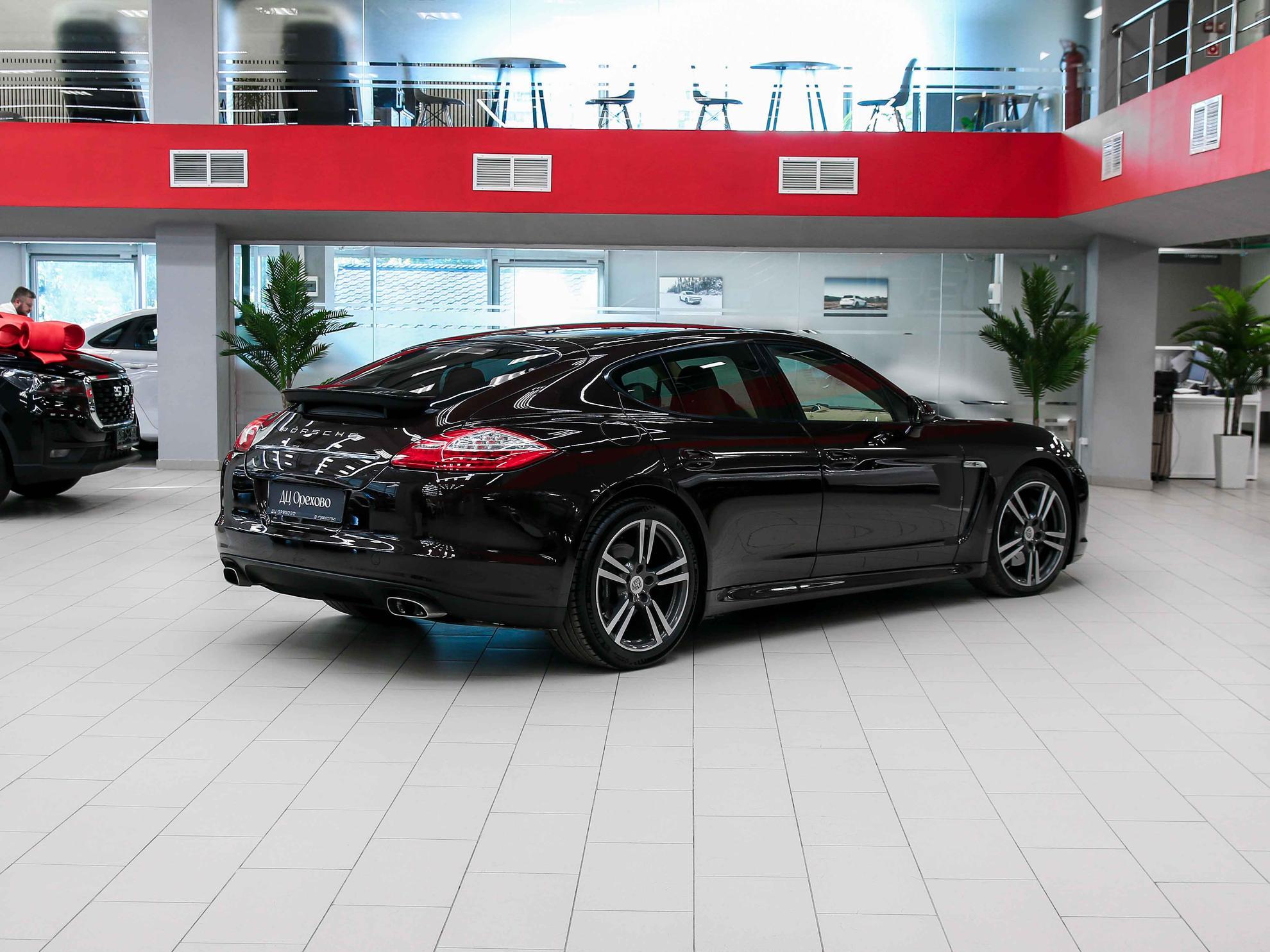 Porsche Panamera 2012, коричневый, ДЦ Орехово