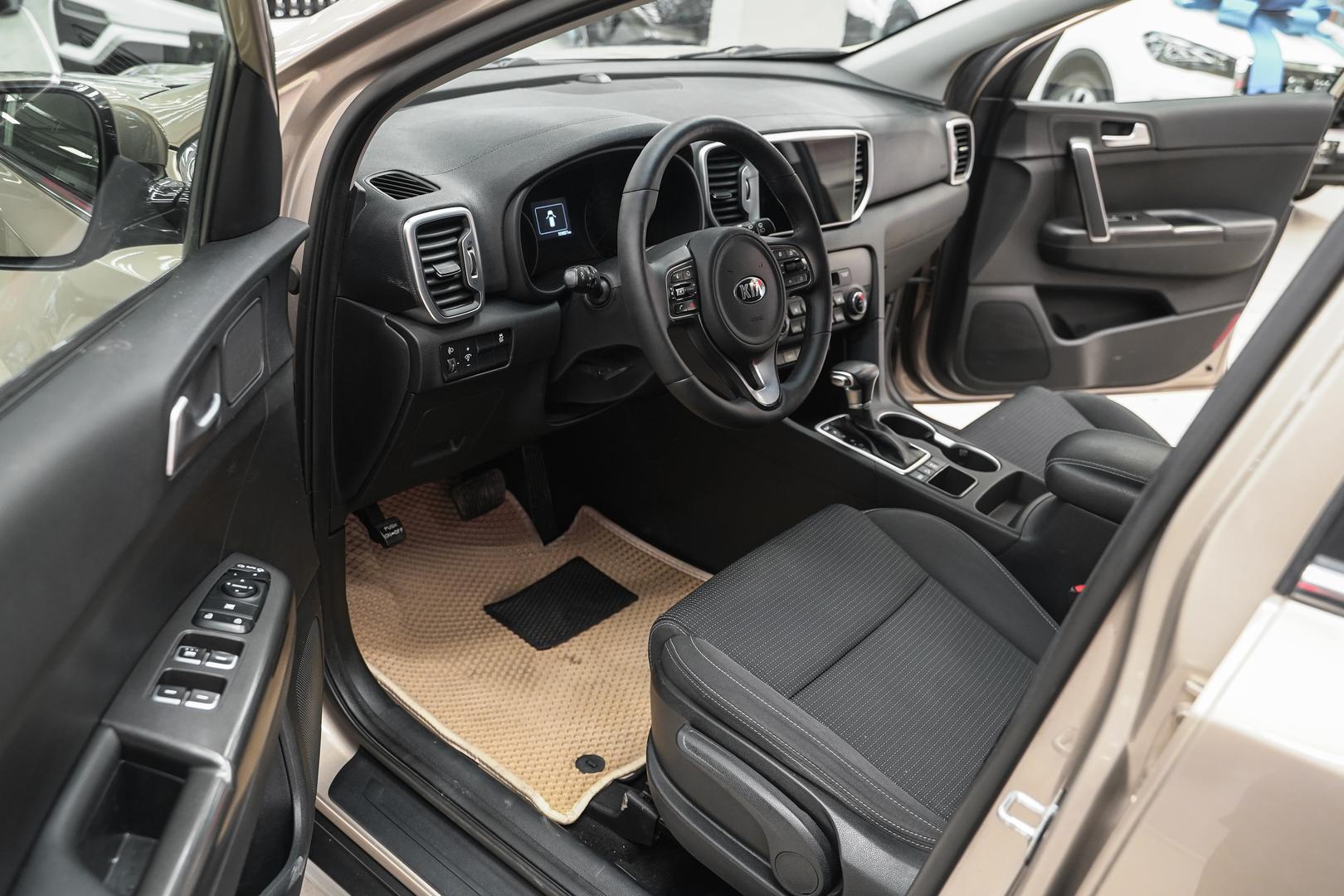 Kia Sportage 2018, коричневый, ДЦ Орехово