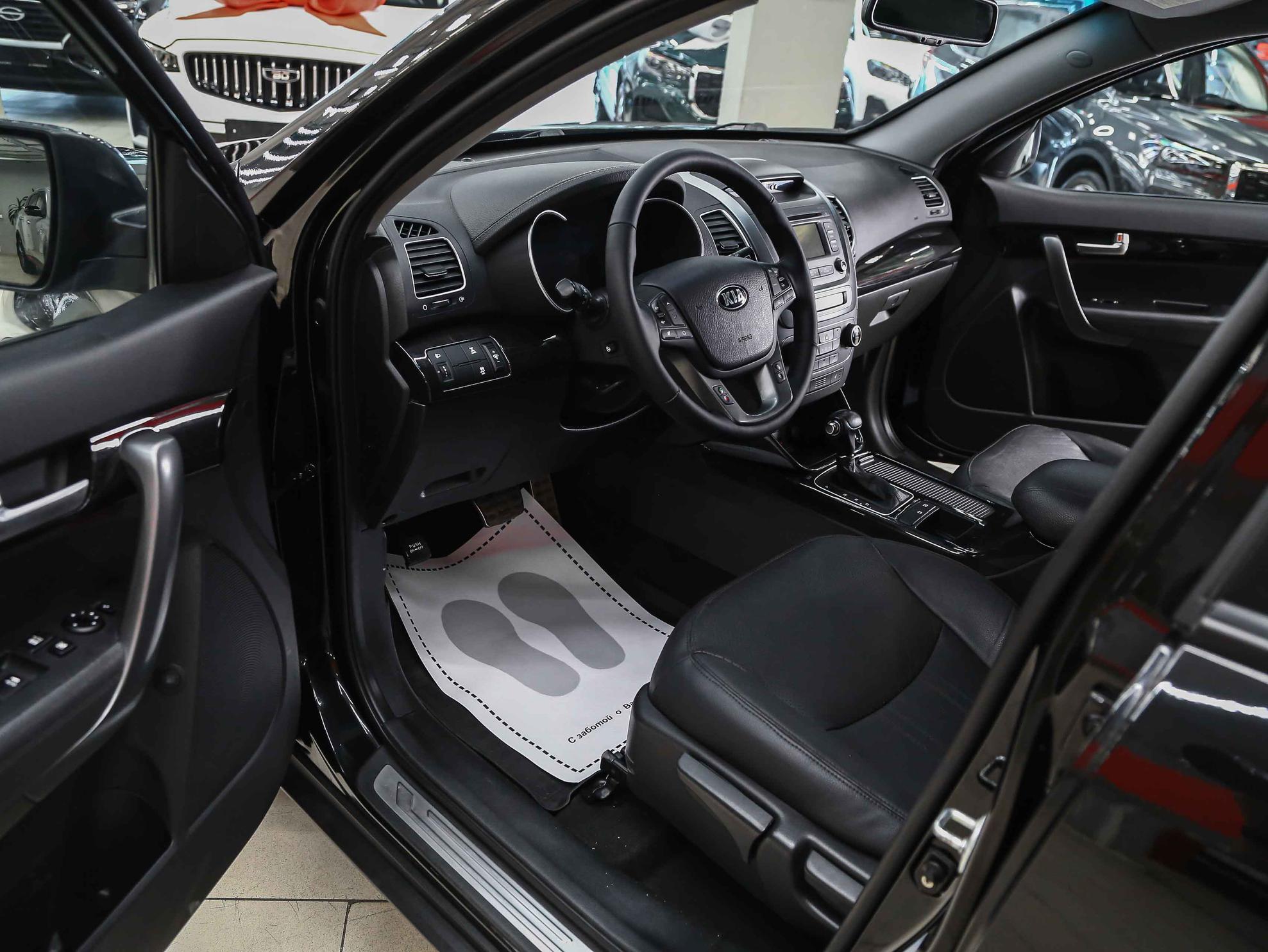 Kia Sorento 2015, черный, ДЦ Орехово