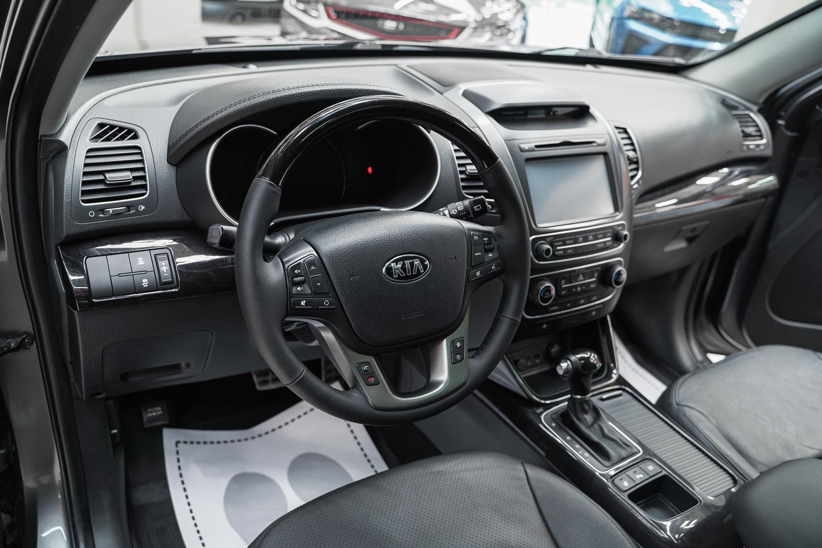 Kia Sorento 2014, серый, ДЦ Орехово