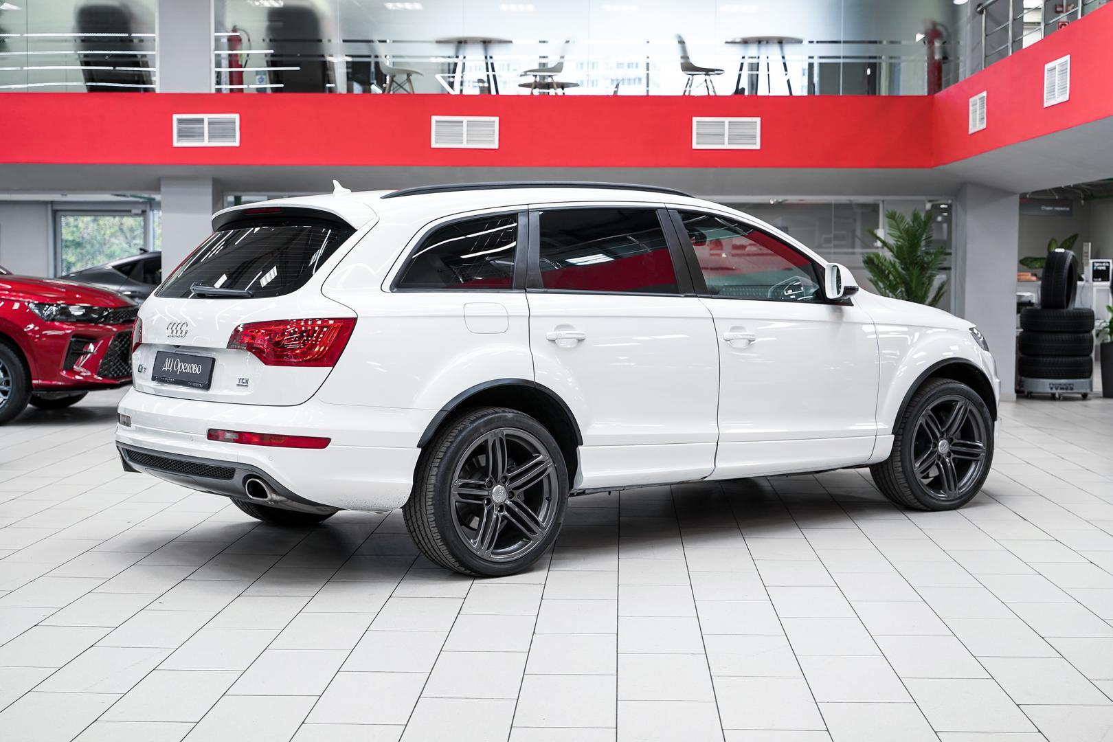 Audi Q7 2012, белый, ДЦ Орехово