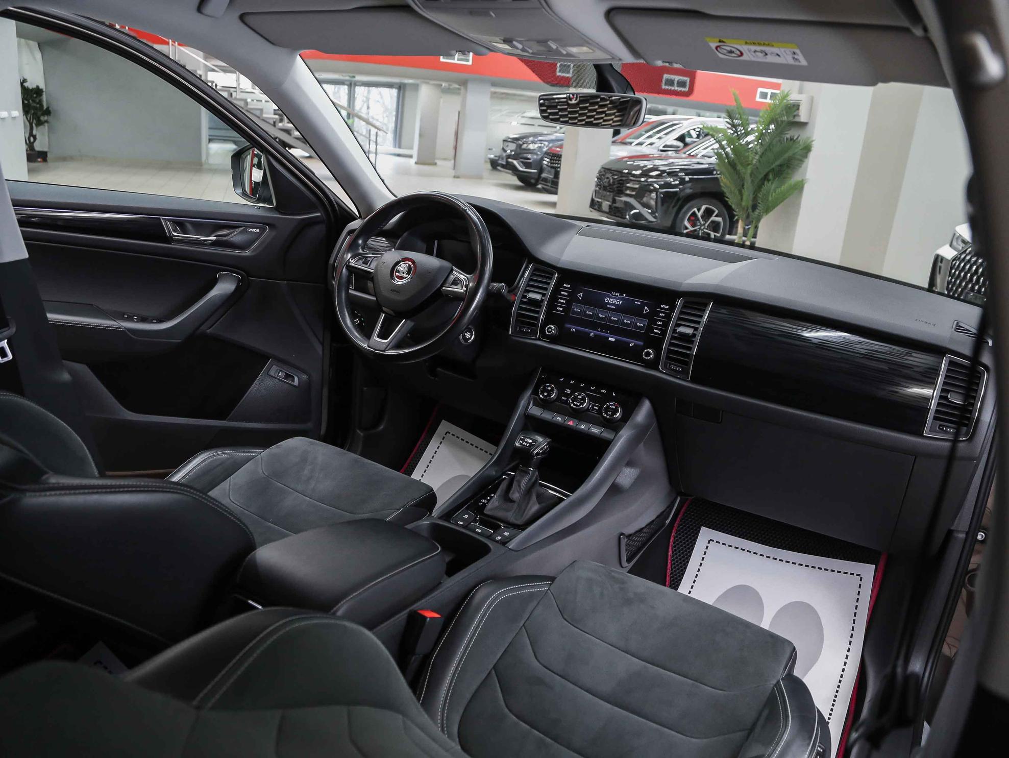 Skoda Kodiaq 2019, коричневый, ДЦ Орехово