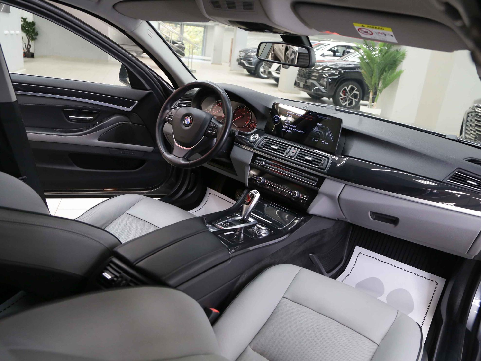 BMW 5 серии 2013, серый, ДЦ Орехово