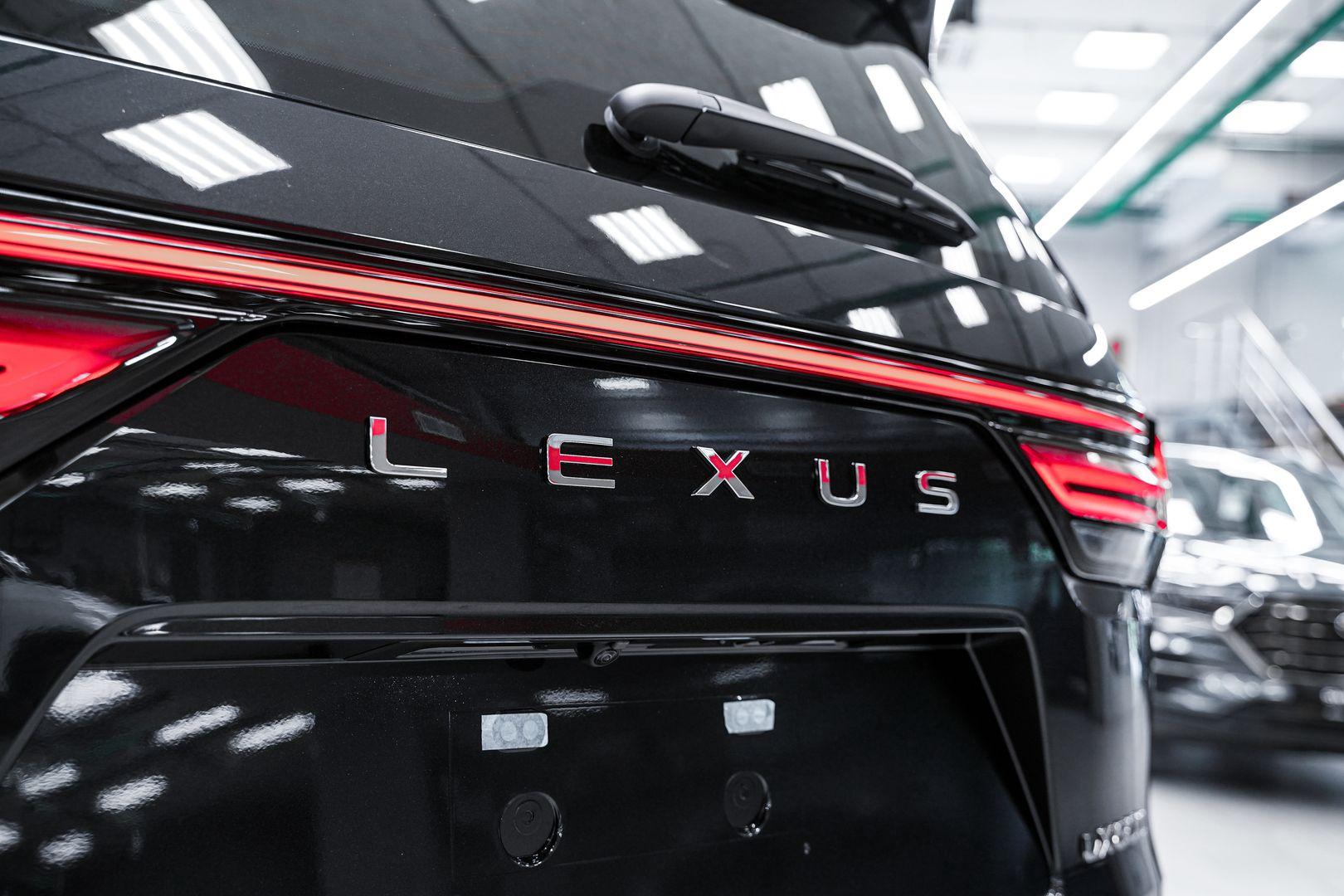 Lexus LX 2024, черный, ДЦ Орехово