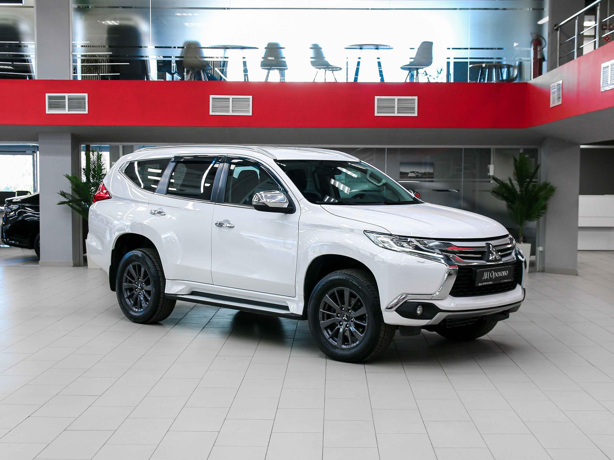 Mitsubishi Pajero Sport 2018, белый, ДЦ Орехово