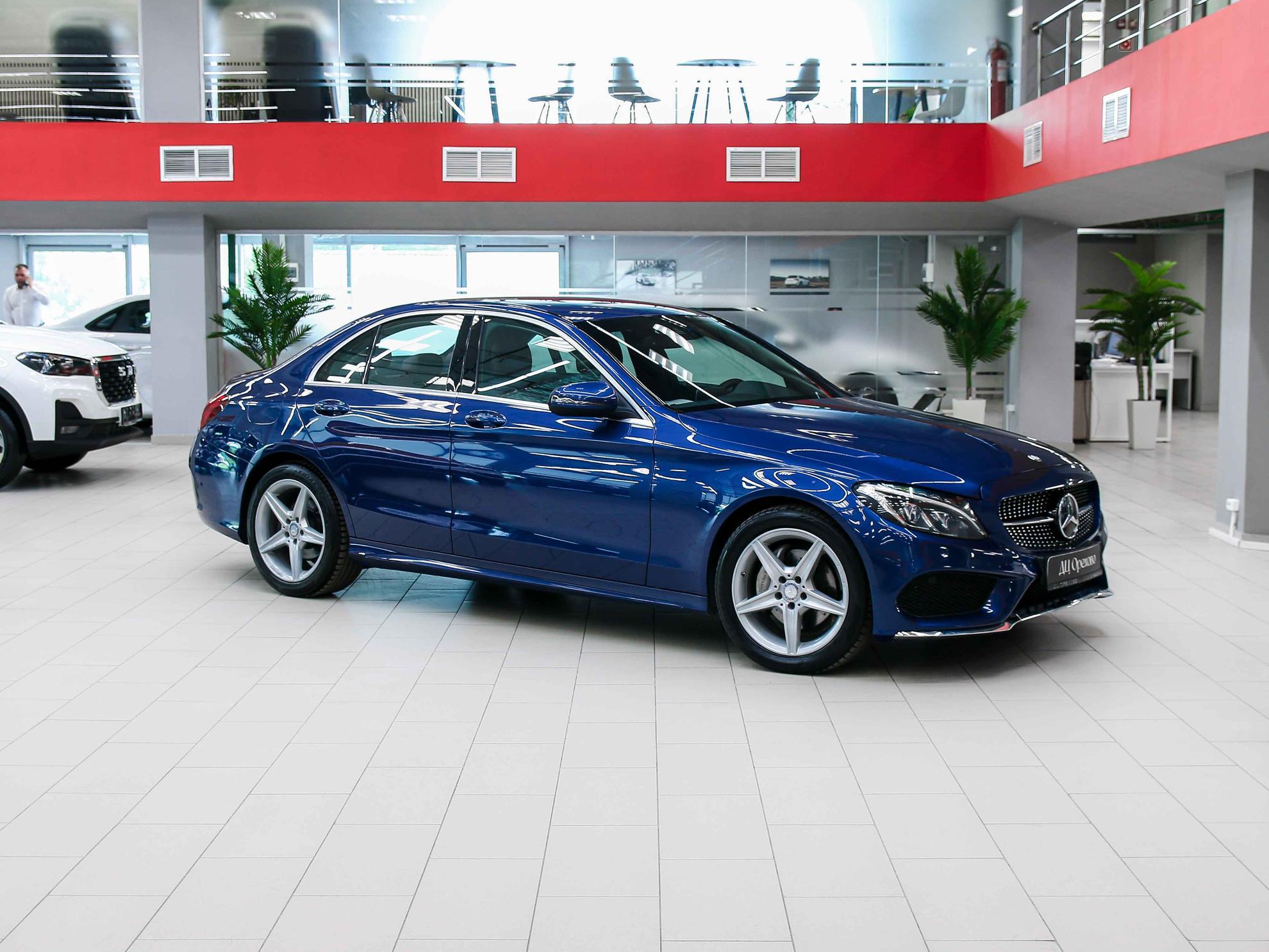 Mercedes-Benz C-Класс 2016, синий, ДЦ Орехово