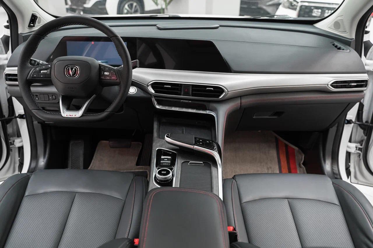 Changan UNI-T 2021, белый, ДЦ Орехово