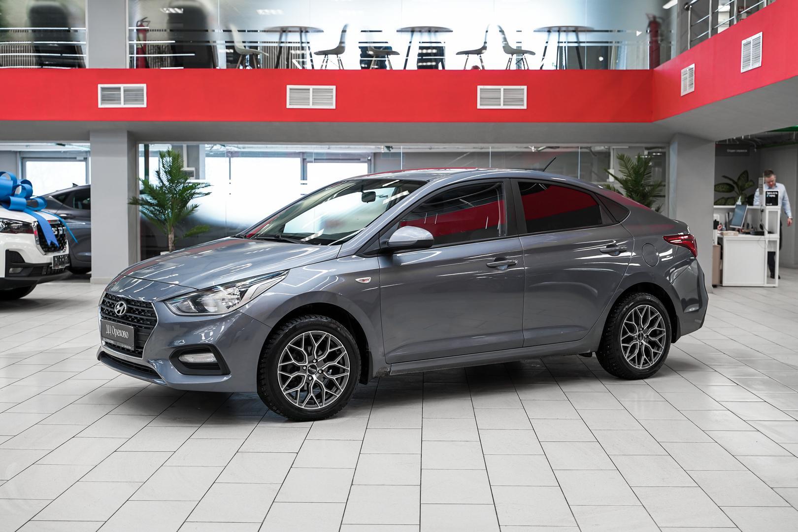 Hyundai Solaris 2018, серый, ДЦ Орехово