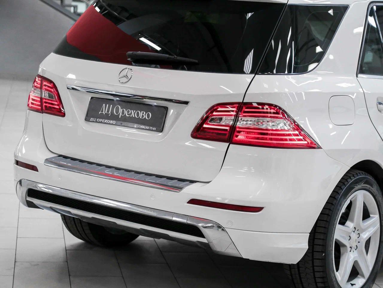 Mercedes-Benz M-Класс 2013, белый, ДЦ Орехово