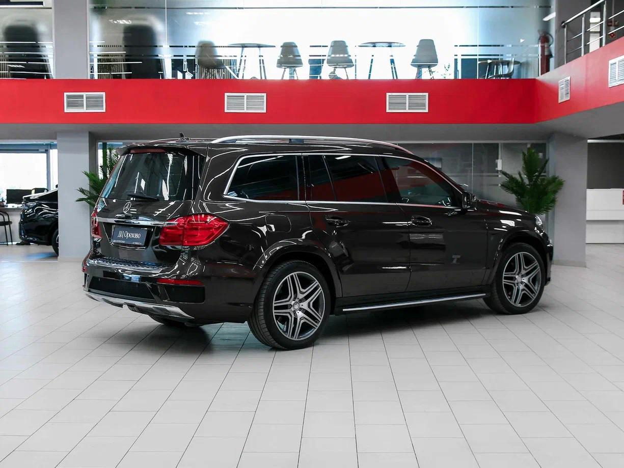 Mercedes-Benz GL-Класс 2014, коричневый, ДЦ Орехово