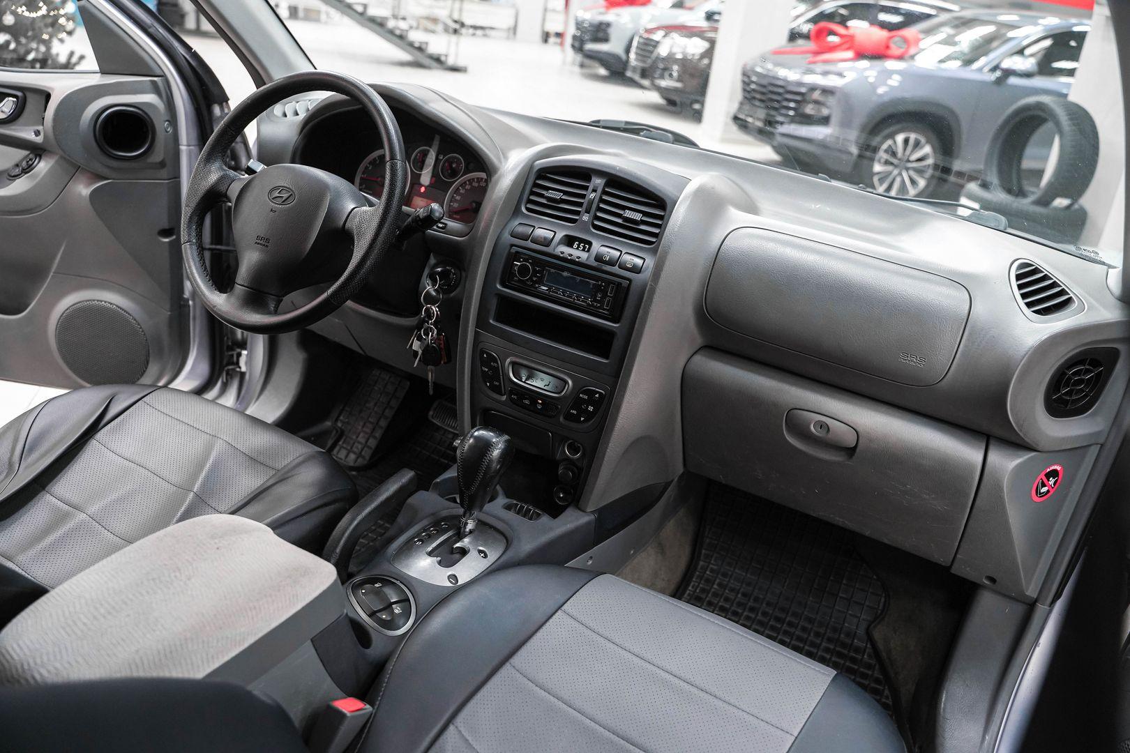 Hyundai Santa Fe 2008, серебряный, ДЦ Орехово