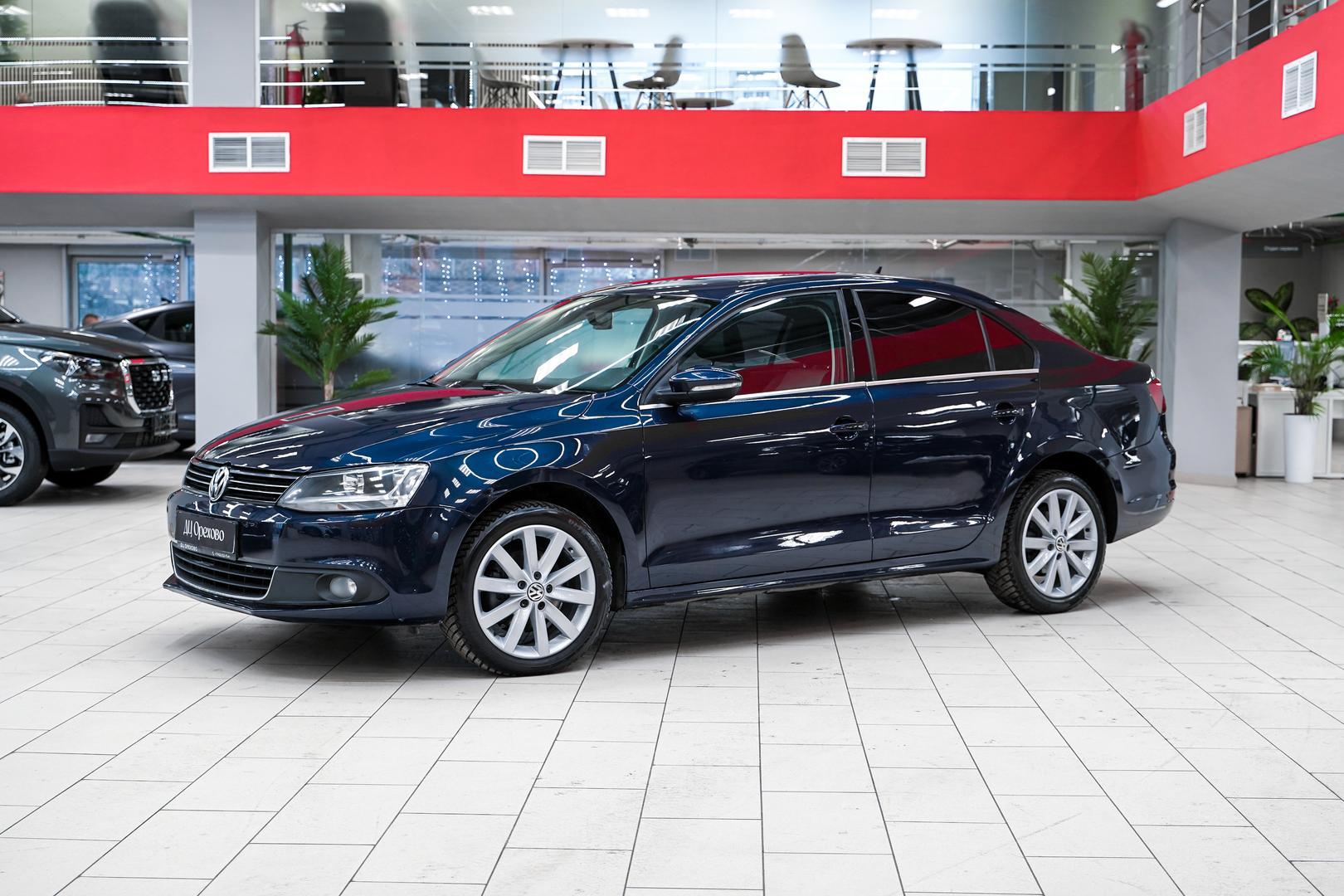Volkswagen Jetta 2012, синий, ДЦ Орехово