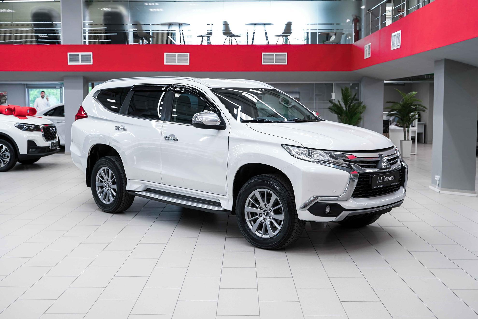 Mitsubishi Pajero Sport 2018, белый, ДЦ Орехово