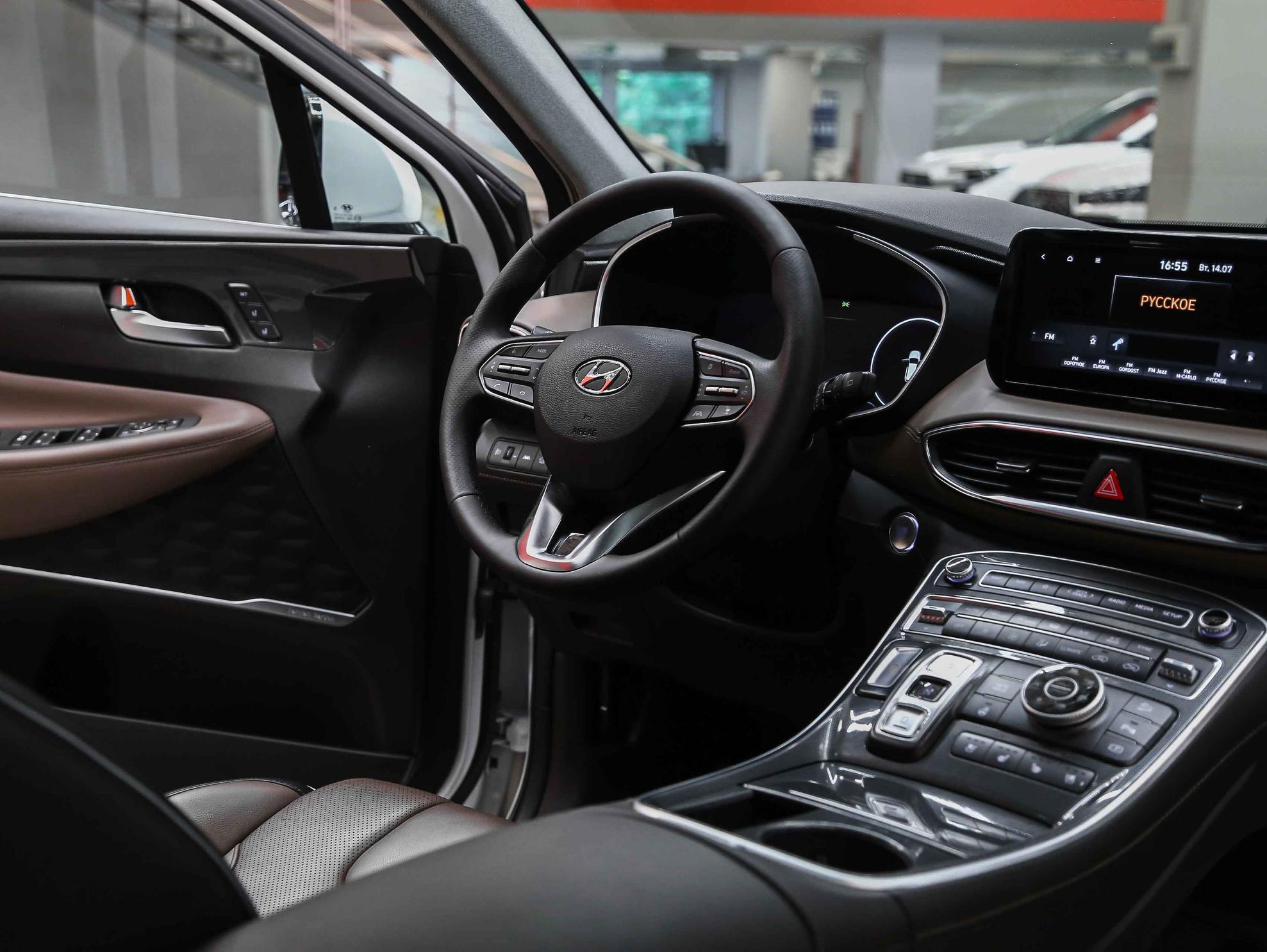 Hyundai Santa Fe 2021, белый, ДЦ Орехово