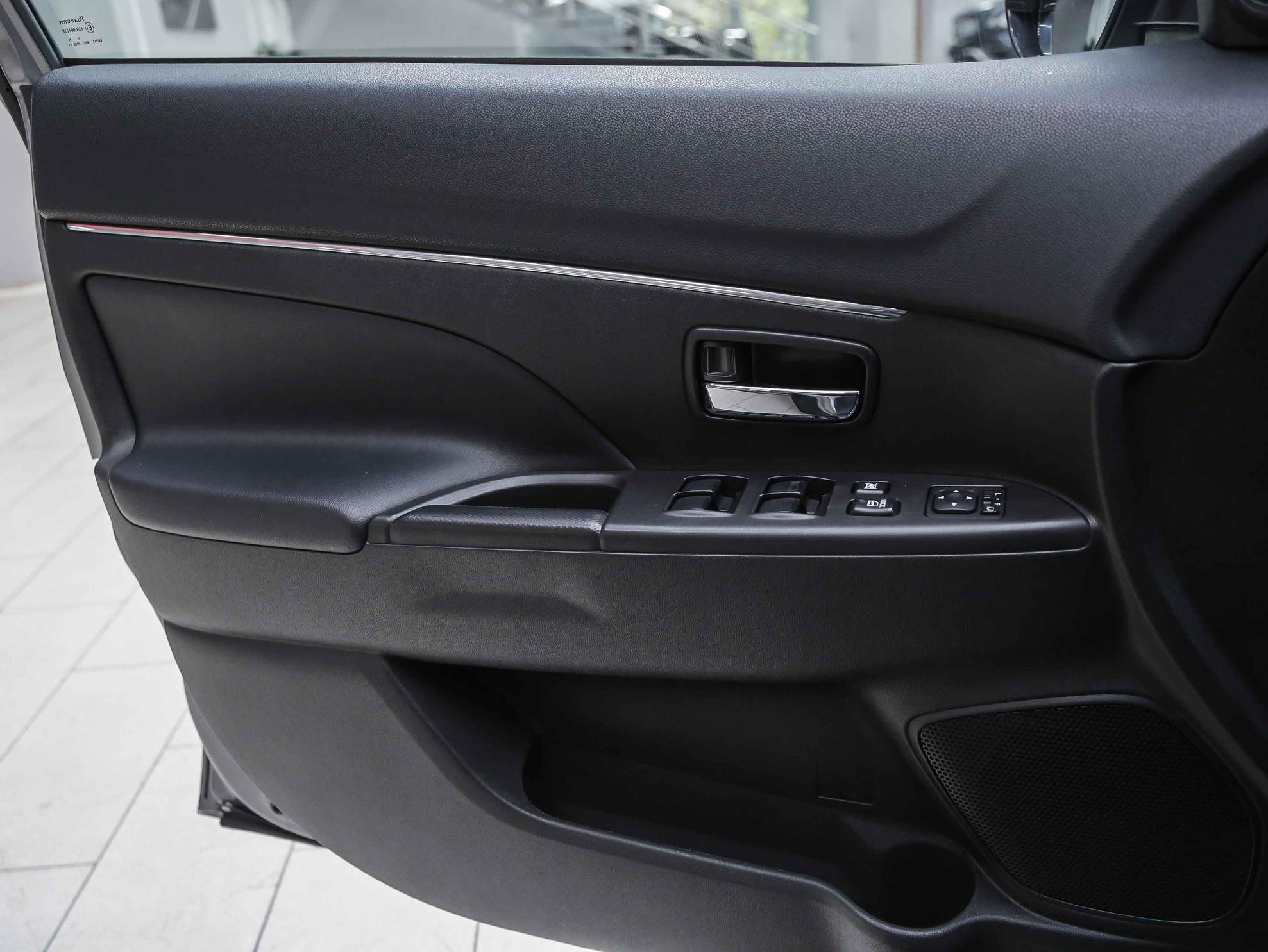 Mitsubishi ASX 2014, серый, ДЦ Орехово