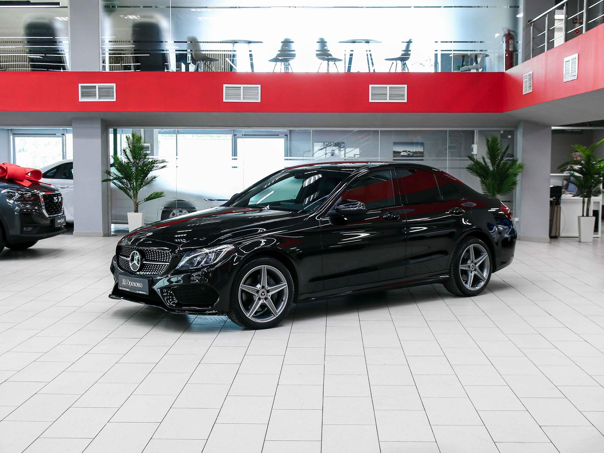 Mercedes-Benz C-Класс 2015, черный, ДЦ Орехово