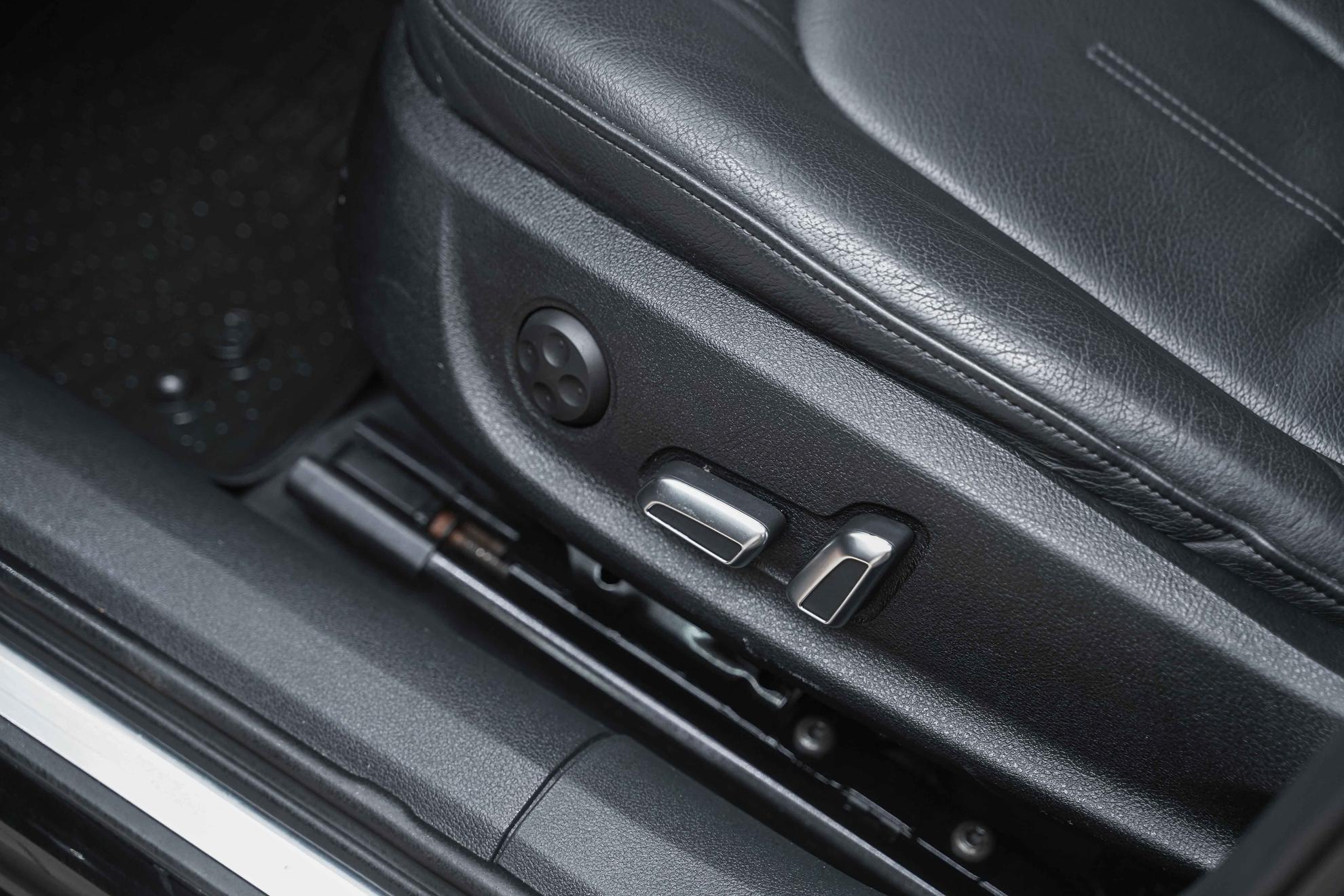 Audi A6 2015, черный, ДЦ Орехово
