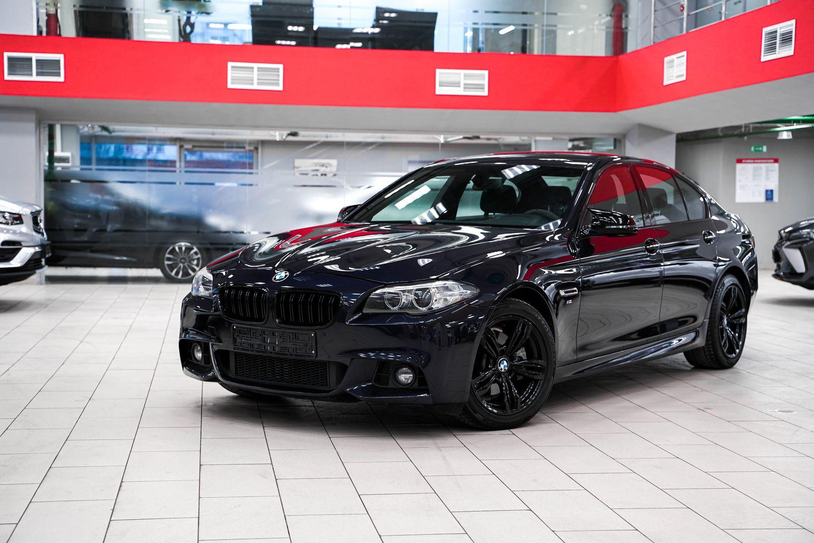 BMW 5 серии 2014, синий, ДЦ Орехово