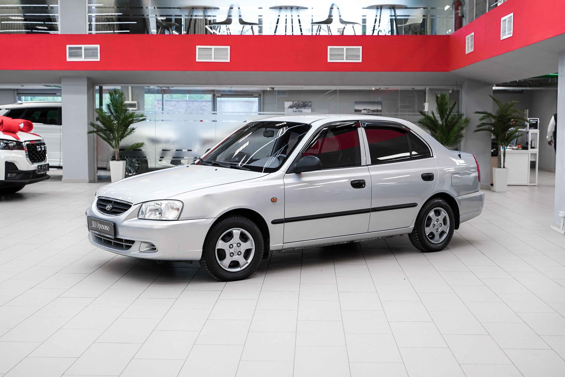 Hyundai Accent 2009, серый, ДЦ Орехово