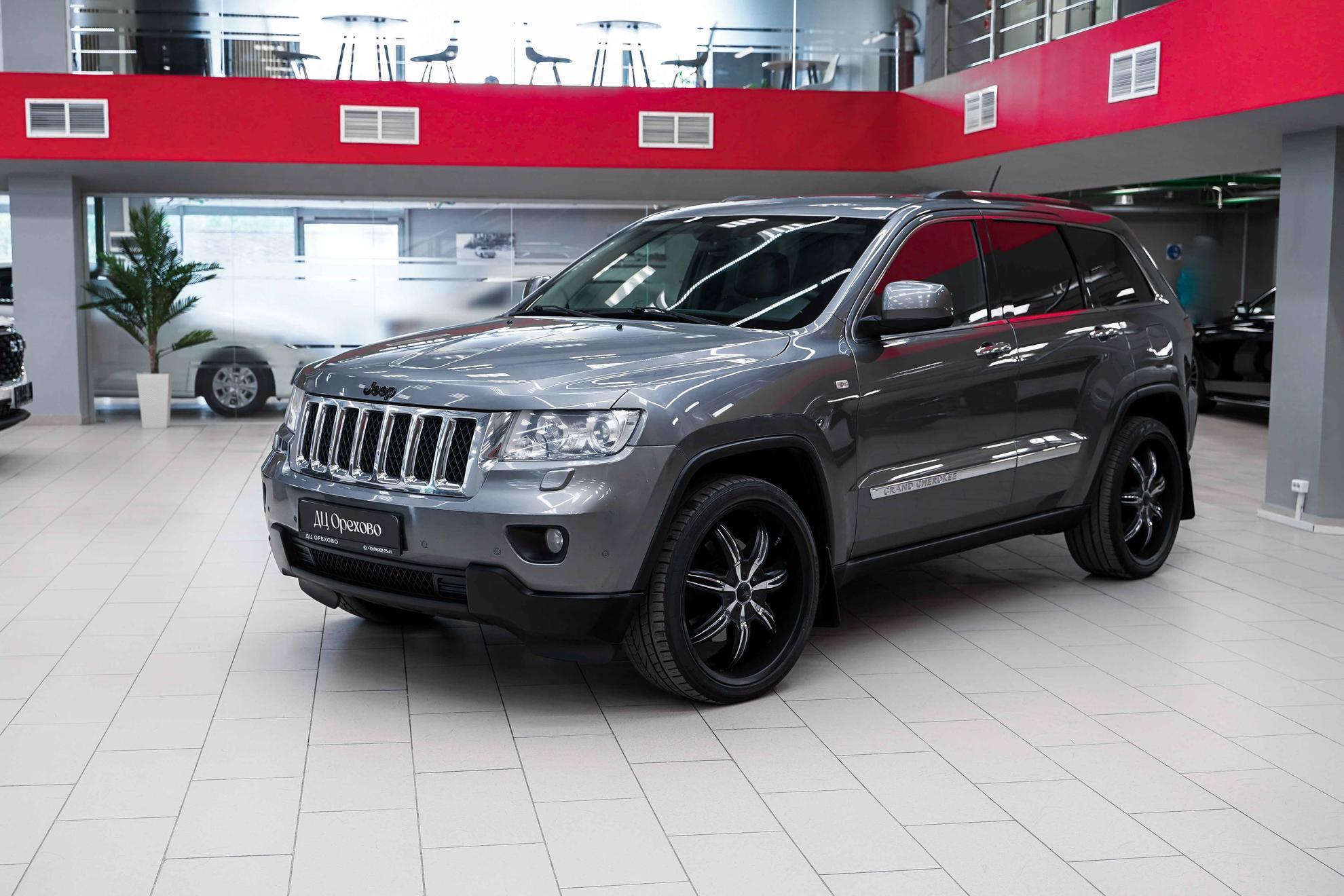 Jeep Grand Cherokee 2012, серый, ДЦ Орехово