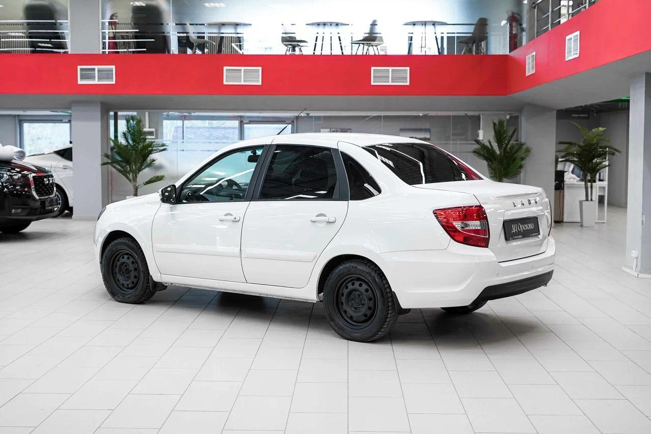LADA (ВАЗ) Granta 2021, белый, ДЦ Орехово