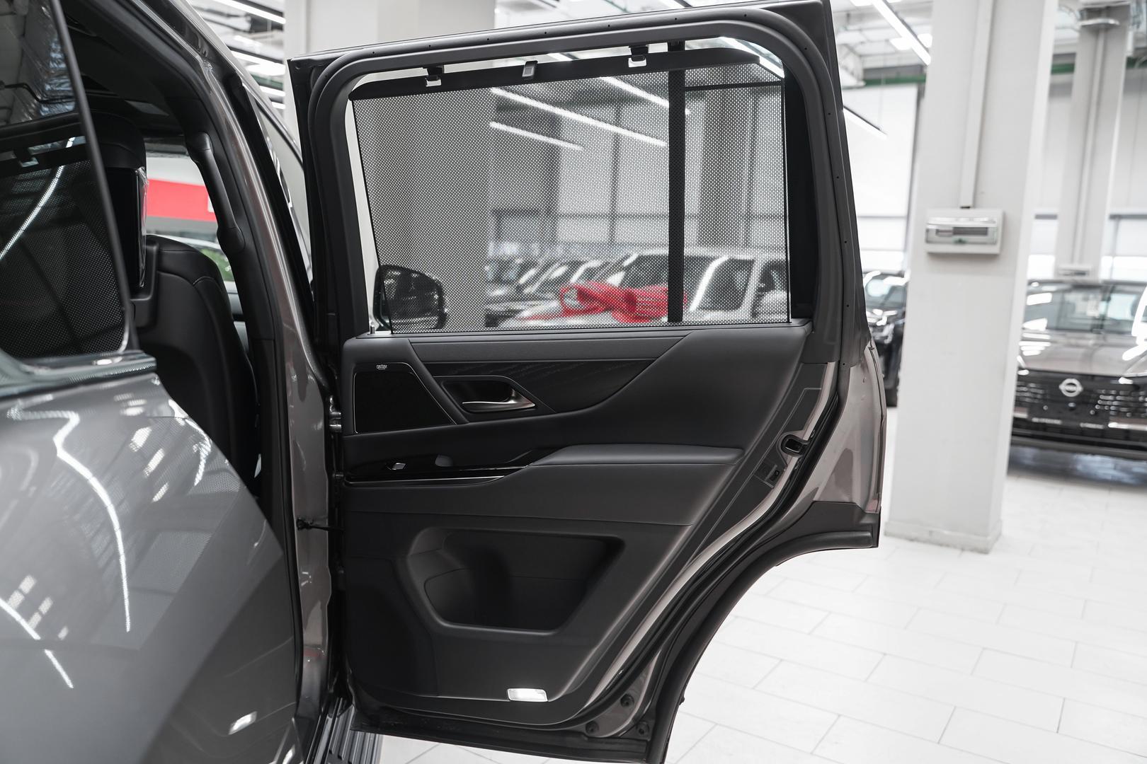 Lexus LX 2025, серый, ДЦ Орехово