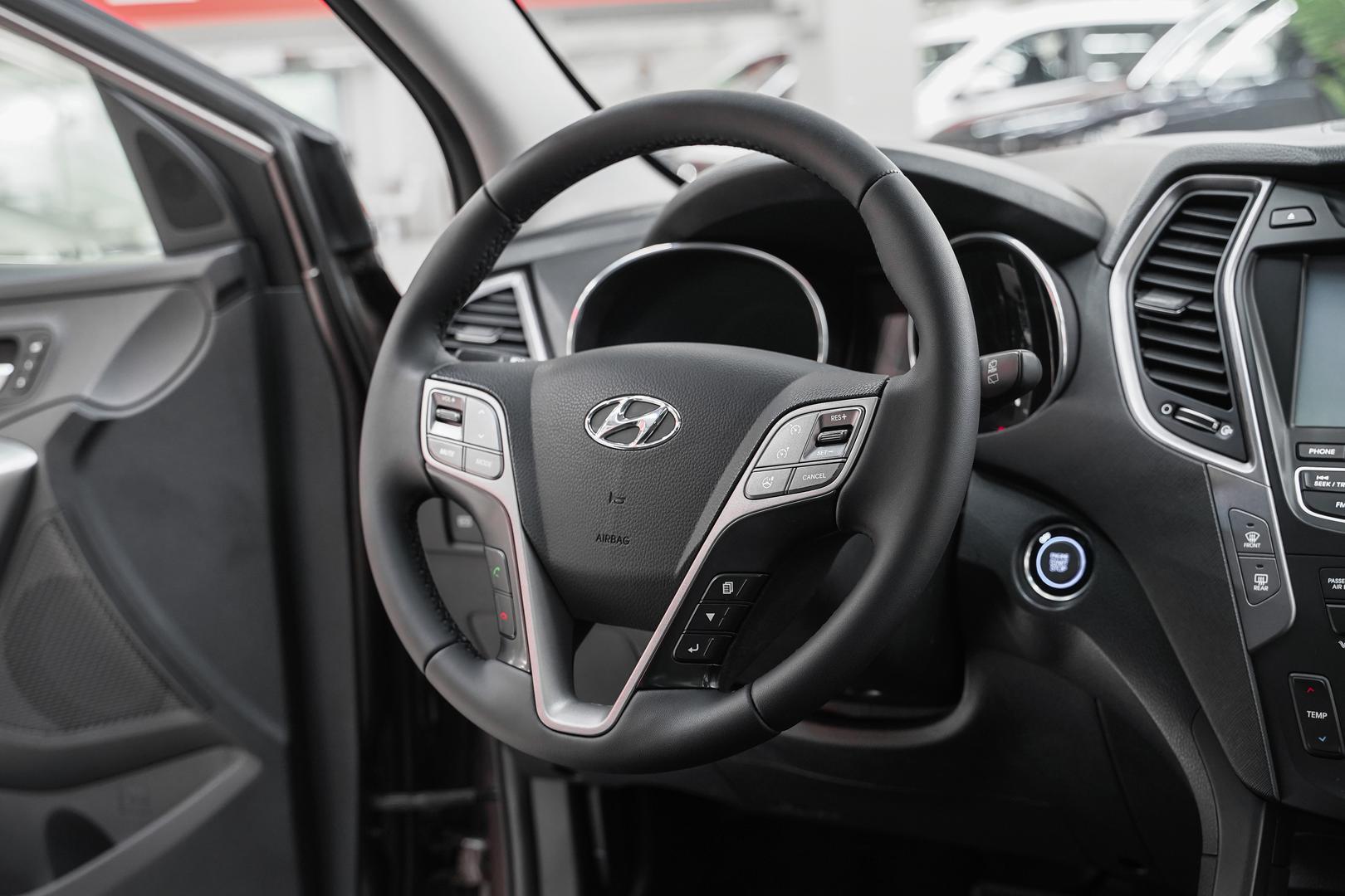 Hyundai Santa Fe 2012, коричневый, ДЦ Орехово