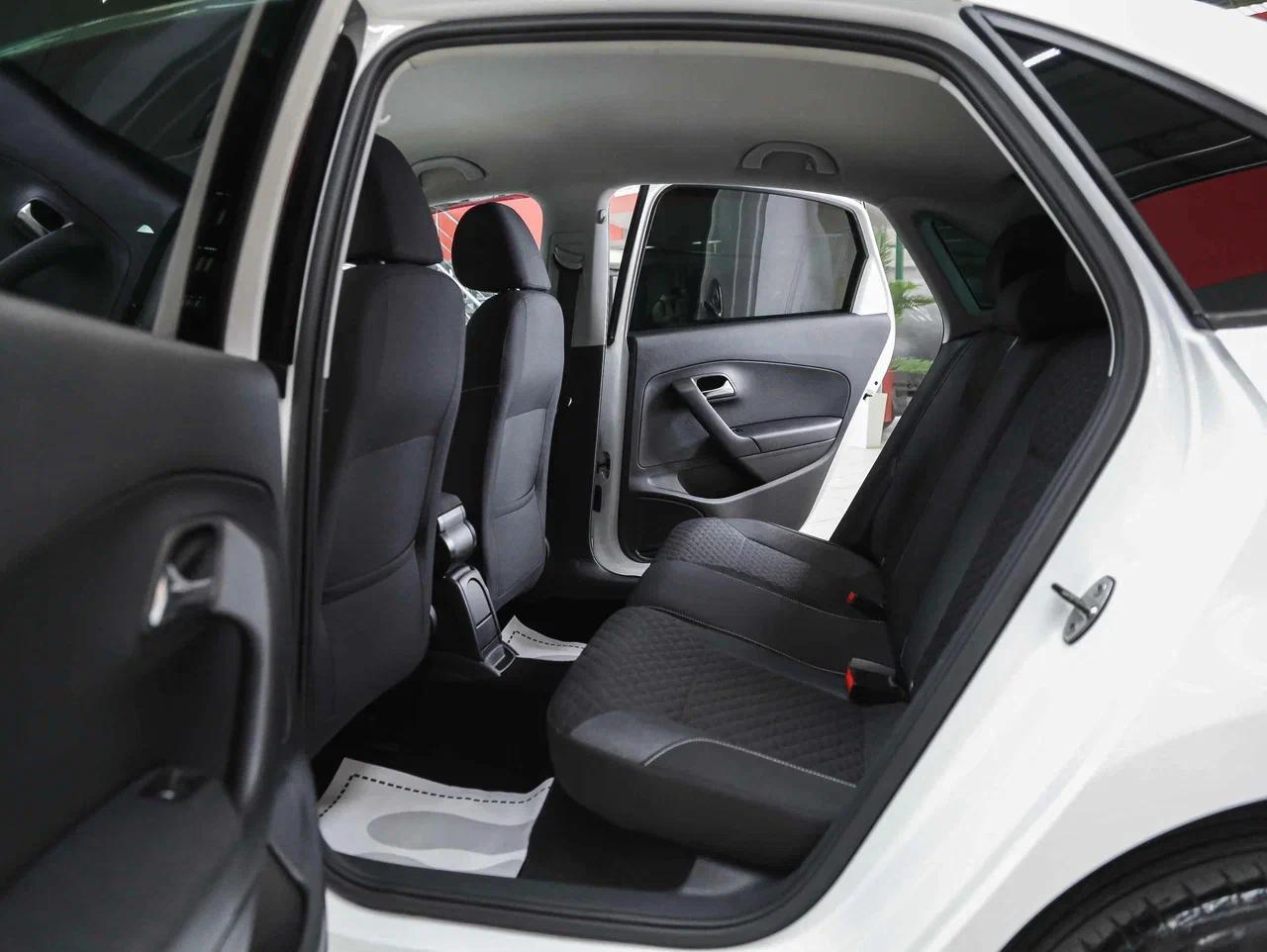 Volkswagen Polo 2019, белый, ДЦ Орехово