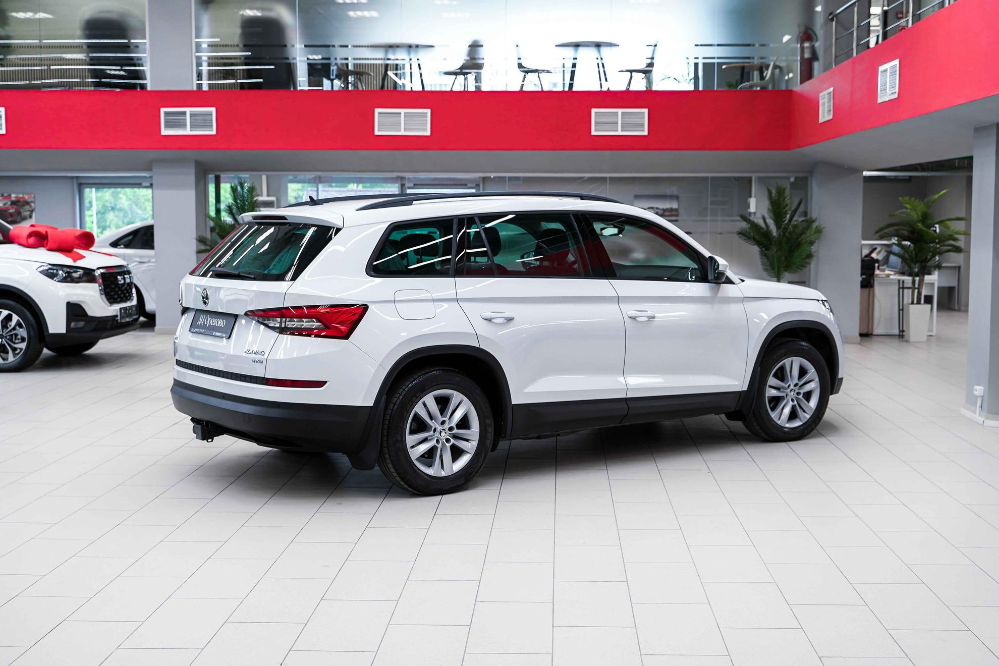 Skoda Kodiaq 2017, белый, ДЦ Орехово